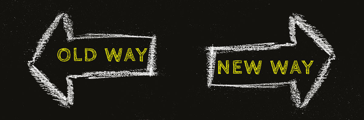 写一首表达平静情绪的中文电子歌曲歌曲表达的主题为失恋歌词结构为verse1、verse2、Pre-Chorus1、chorus1、chorus2、verse3、verse4、chorus3、Bridge1、chorus4并确保chorus1、chorus2、chorus3、chorus4、verse5、Pre-Chorus2、chorus5、Bridge2、歌词不重复每段歌词结尾使用中文lu类似发