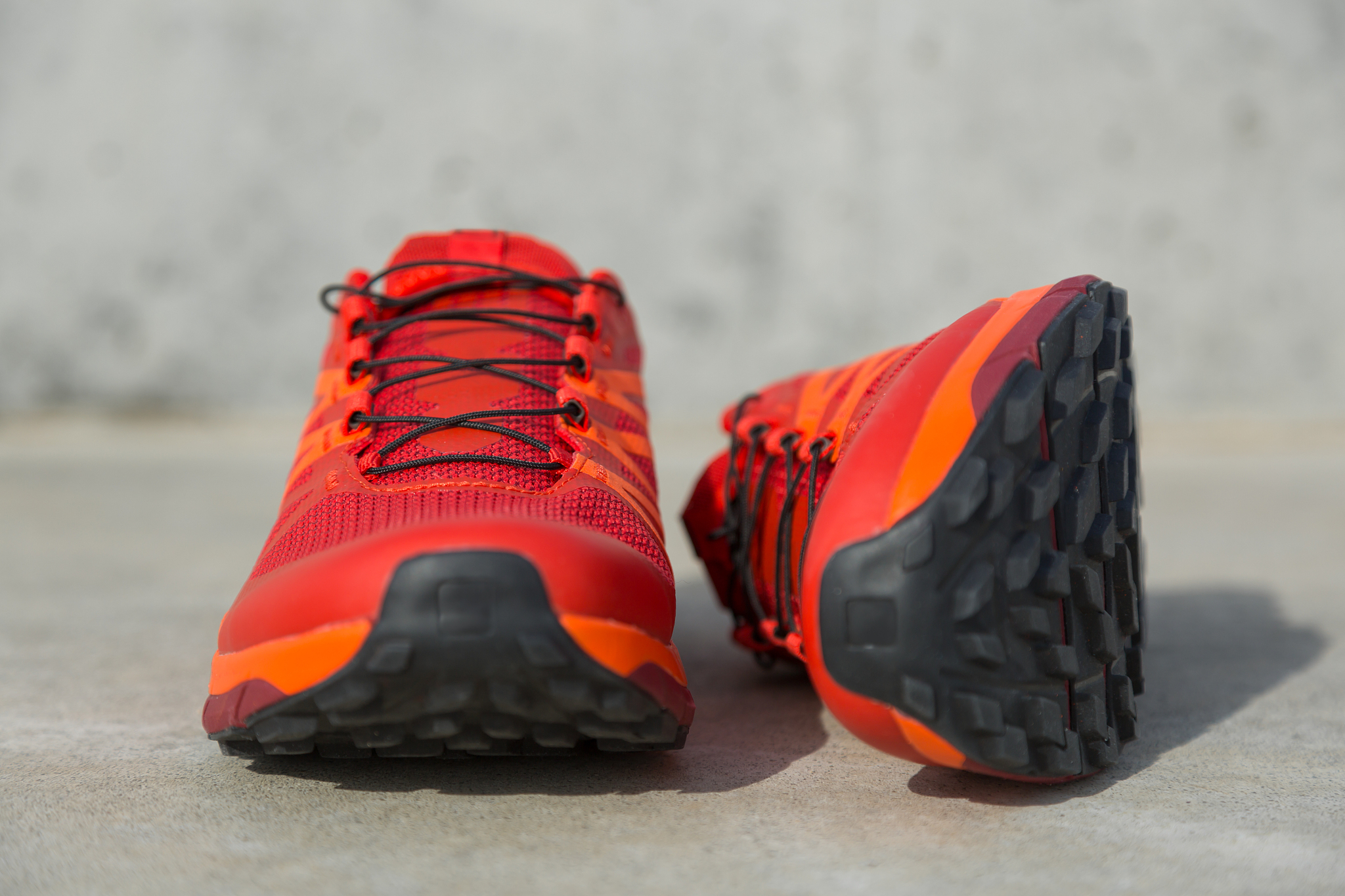 米其林鞋底: 耐磨防滑, 户外运动鞋的最佳选择