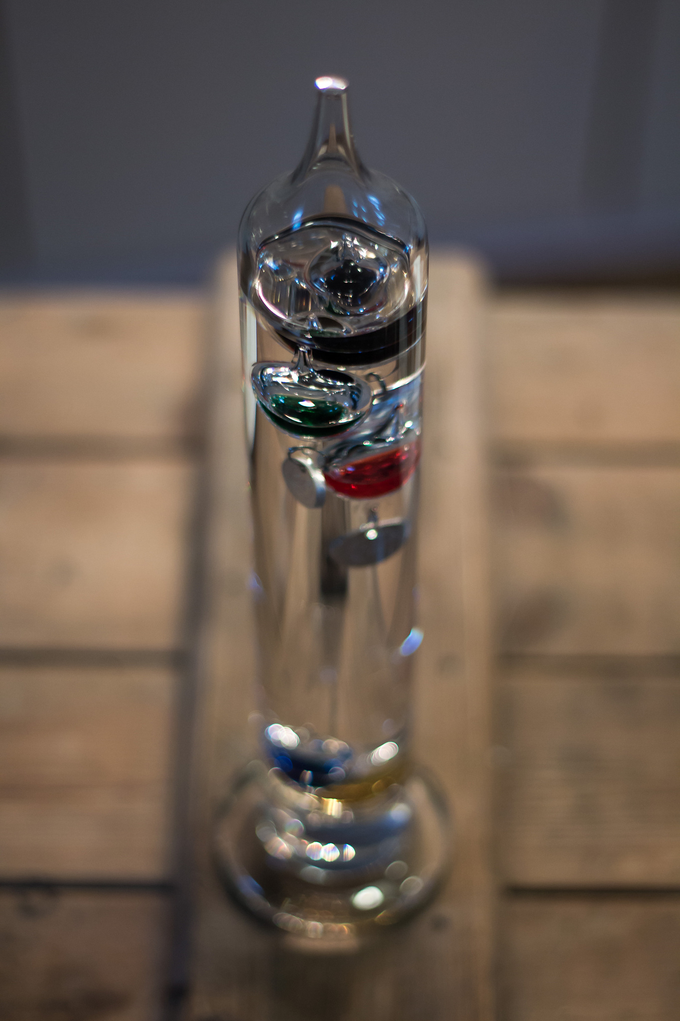 玻璃杯使用奔驰分析法分析