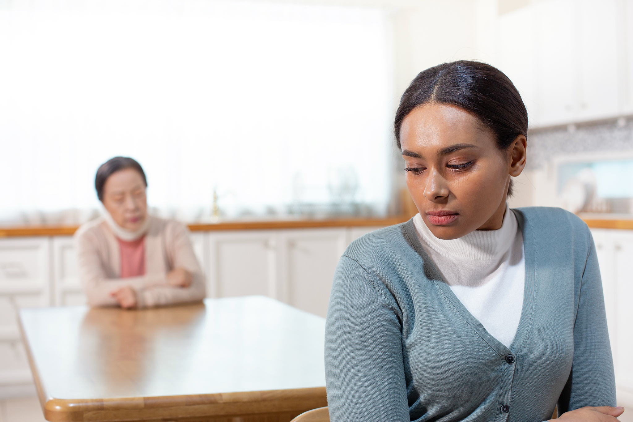 女朋友父母快离婚了怎么安慰