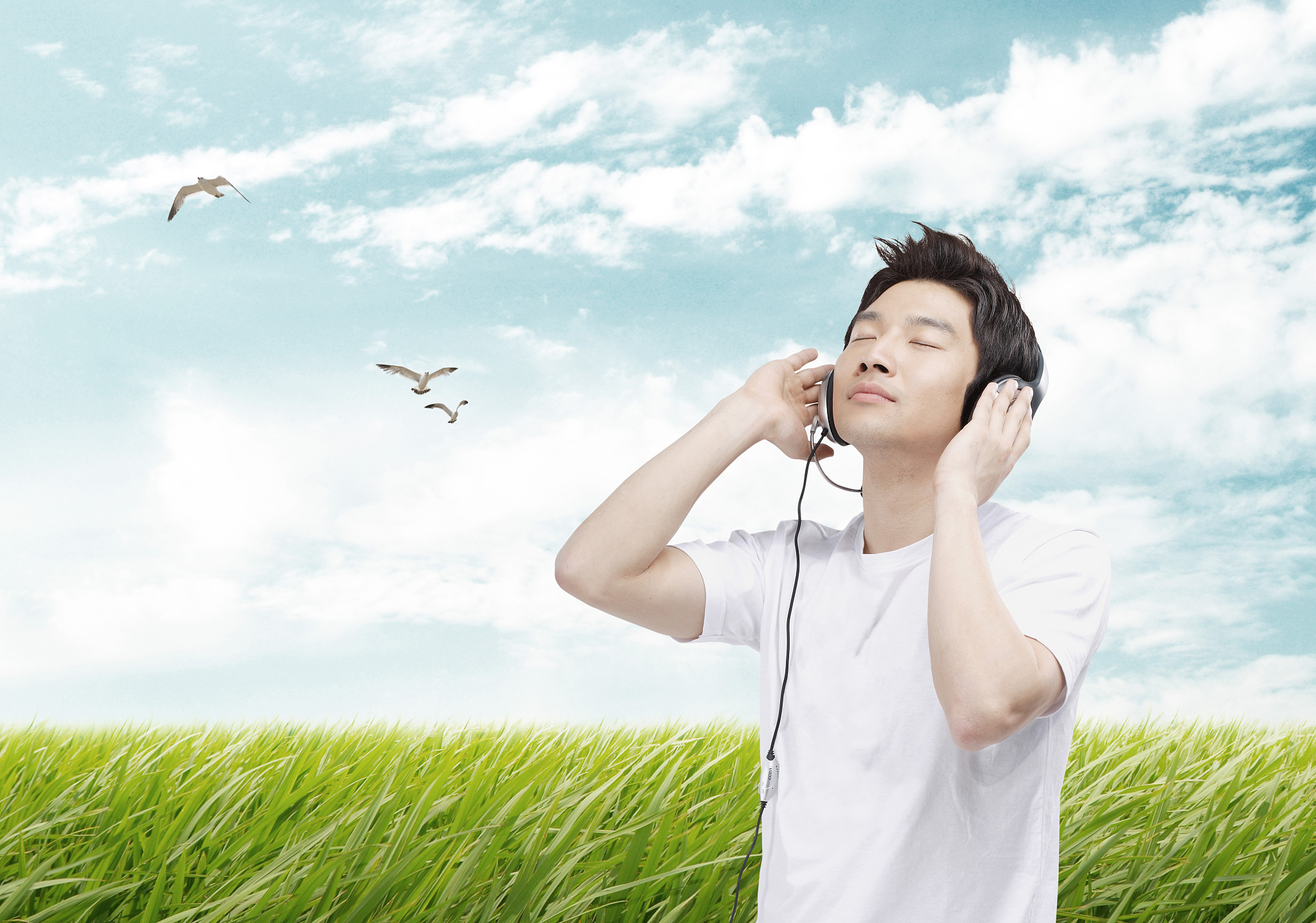 我的论文题目基于网络文本分析海口旅游目的地形象感知影响研究摘要下面是研究的主要内容主要研究基于网络文本分析海口旅游目的地形象感知影响并提出了有关对策建议。首先基于海口旅游目的地情感形象分析提升策略其次基于海口旅游目的地总体形象分析提升策略最后基于海口旅游目的地官方投射形象分析提升策略工作计划：本研究的题目是《基于网络文本分析海口旅游目的地形象感知影响研究》选题的目的是为了探讨旅游目的地形