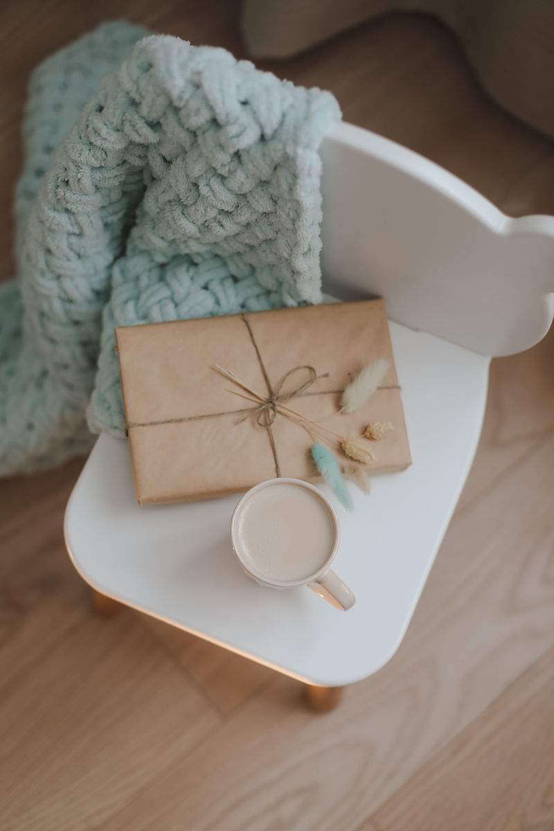 帮我修改一下这个句子，让它更通顺！