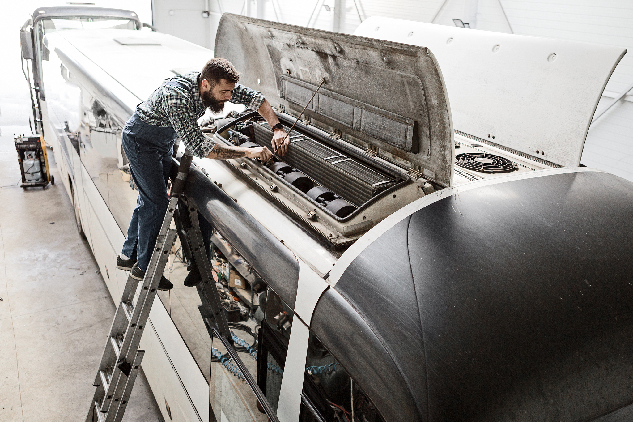 贵州省邮电学校汽修专业课程设置详解