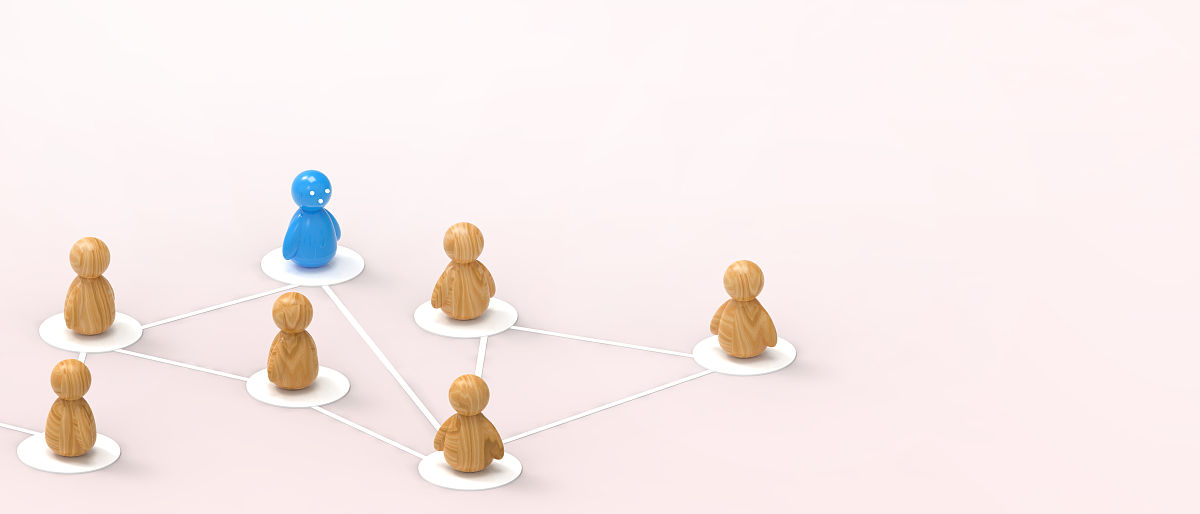 一名即将毕业的大学生专业是行政管理写一篇20000字的毕业论文要求：有目录、数据真实可靠、中间穿插故事、故事要有故事分析