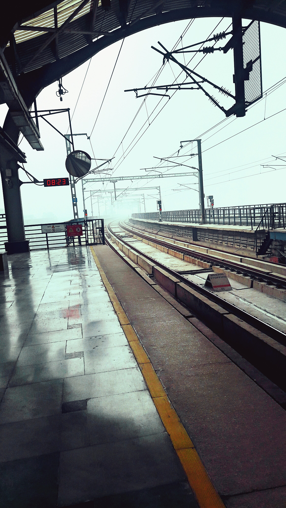 重庆铁路运输技师学院招生办联系电话 - 报名指南