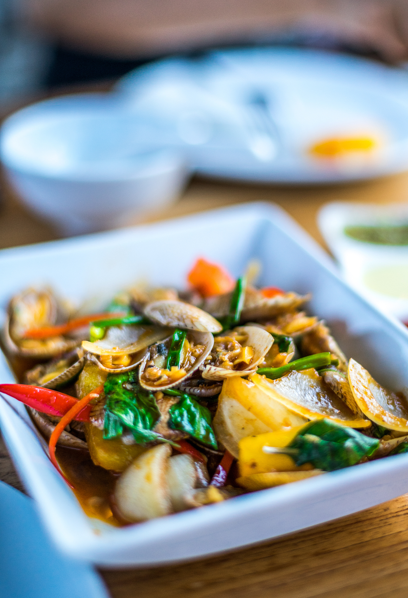 香辣蛏肉：简单易学的家常快手菜，下酒下饭超美味！