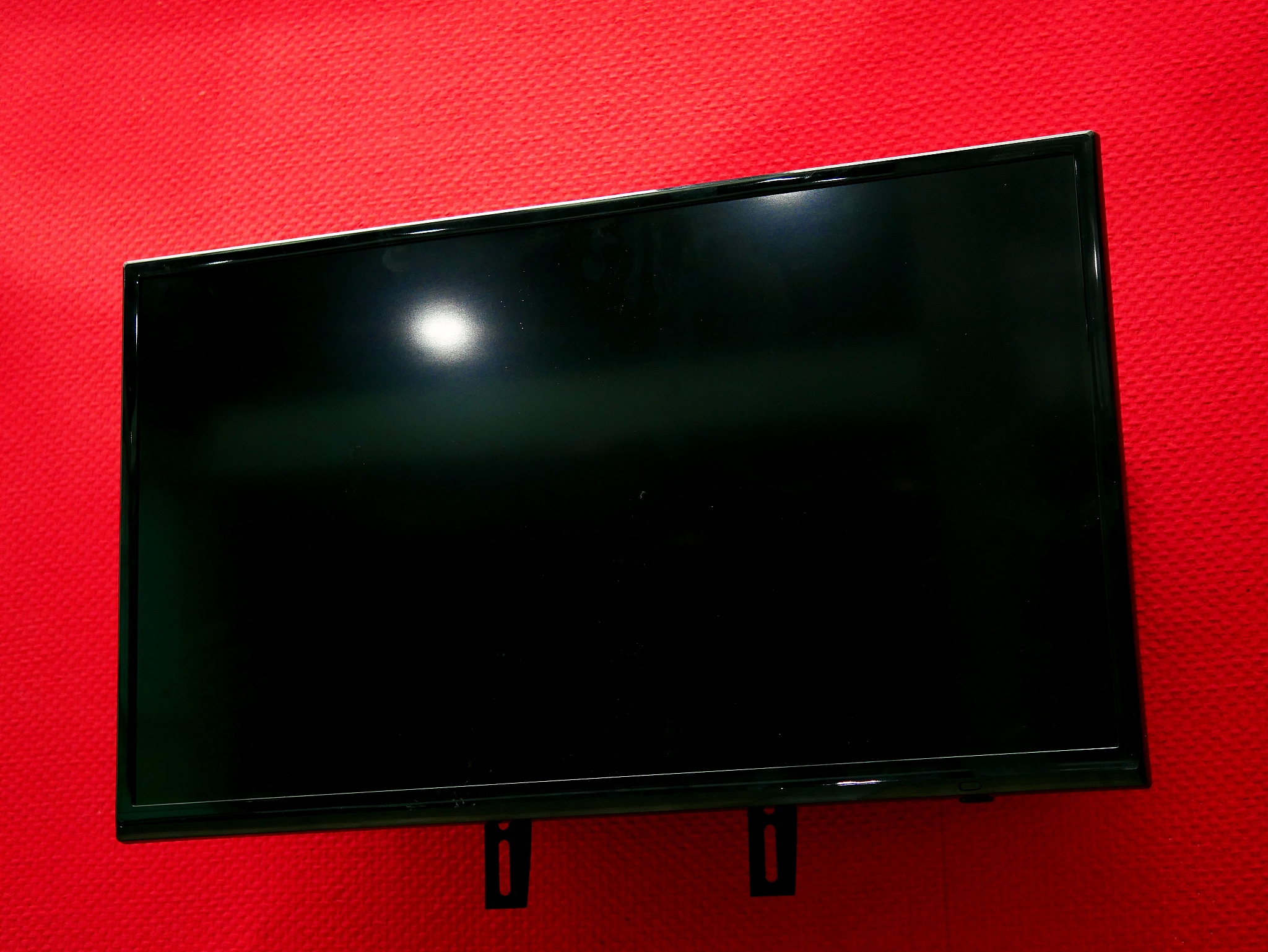 换另一种降低论文查重率中文表述LCD液晶屏幕则用于显示系统工作状态信息如录音状态、播放状态等。