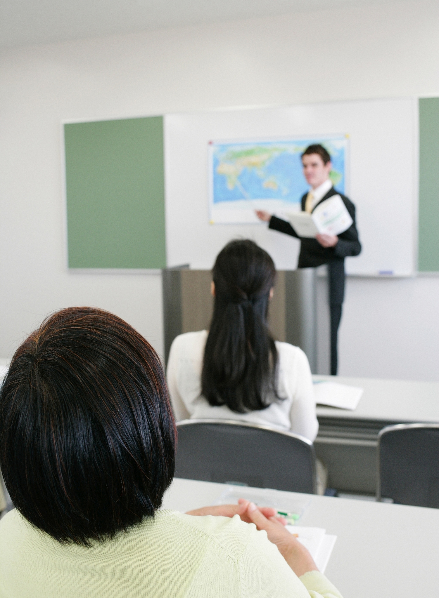 求职时具体介绍自己的家教经验举例包括以前教过的学生的年级科目进步情况和教学方法