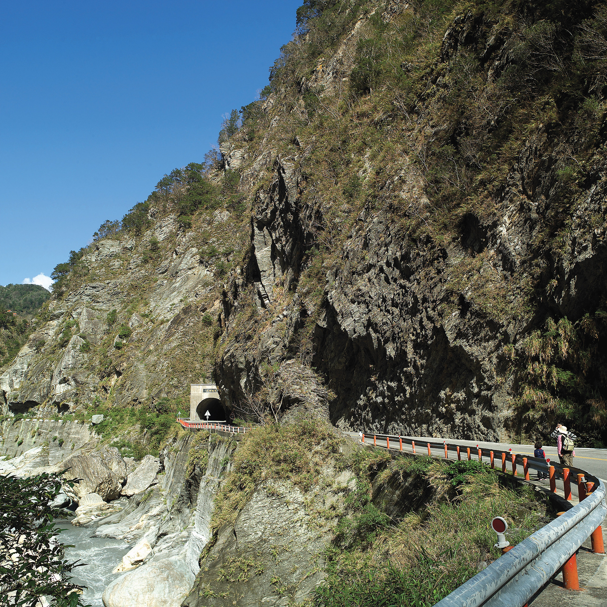 上津跟漫川关有啥好玩的