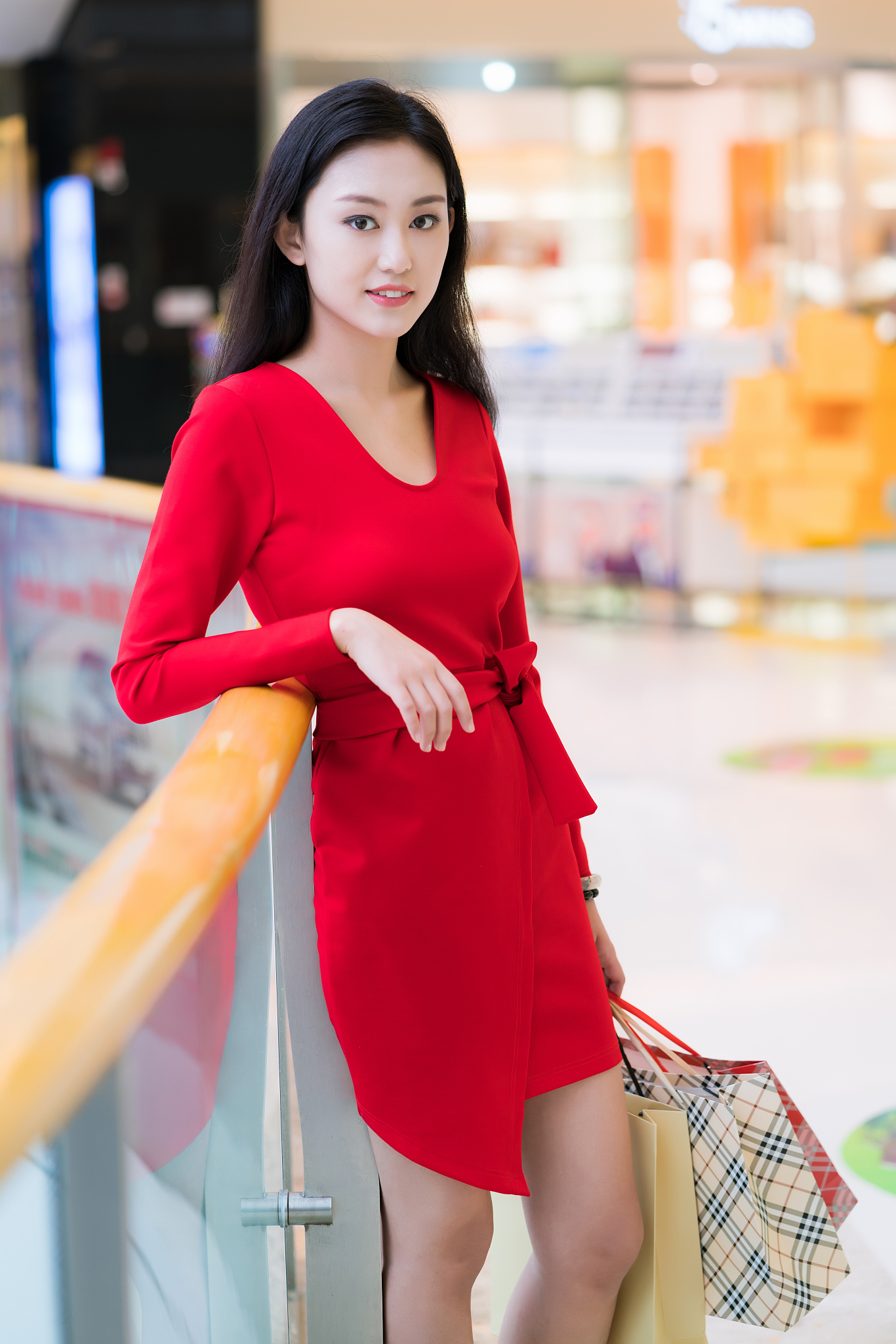 七丽女性网：时尚资讯，助力女性美丽自信 | 七丽网