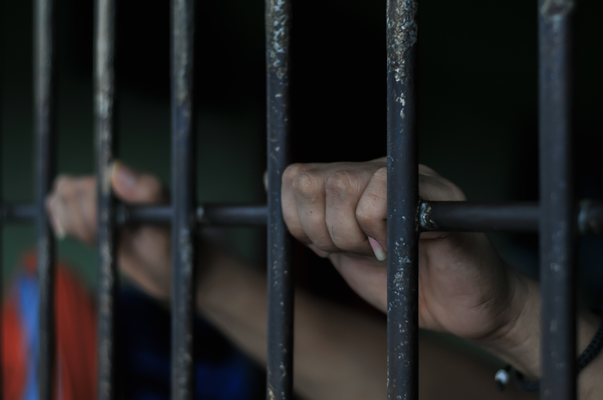 监狱服饰生产商：谁是主要客户？