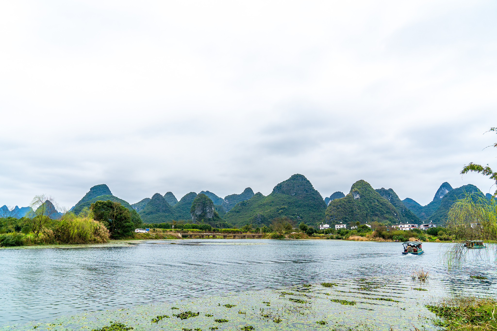 the li river in guilin, guangxi province, china