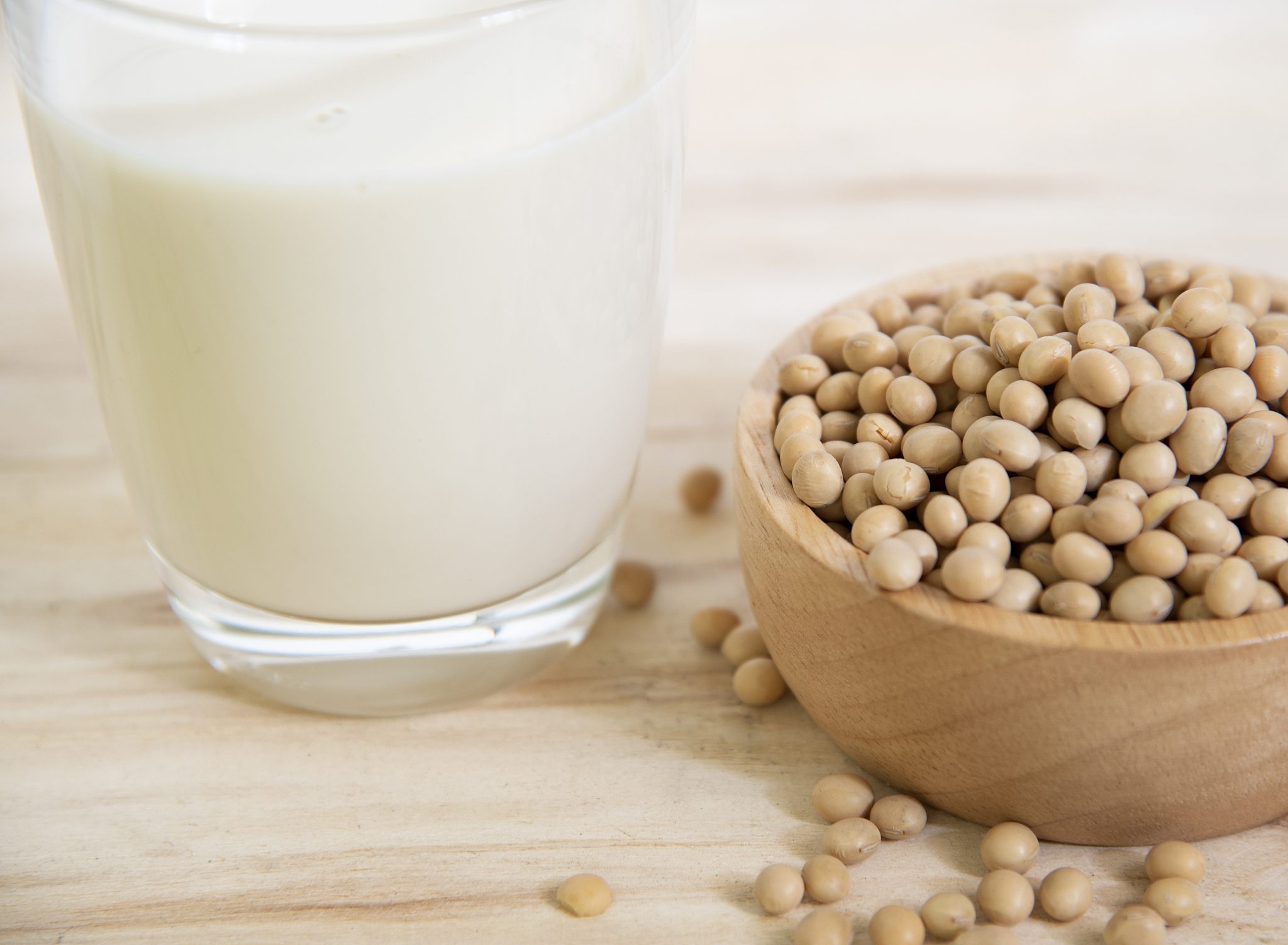 豆乳和豆浆的区别：营养与口感的差异