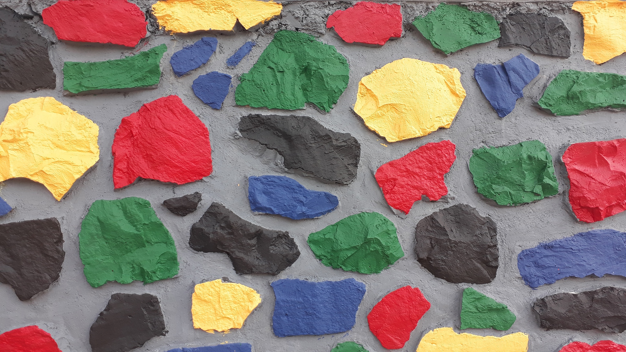 地聚物胶凝材料颜色应用：建筑和手工艺品经济效益分析