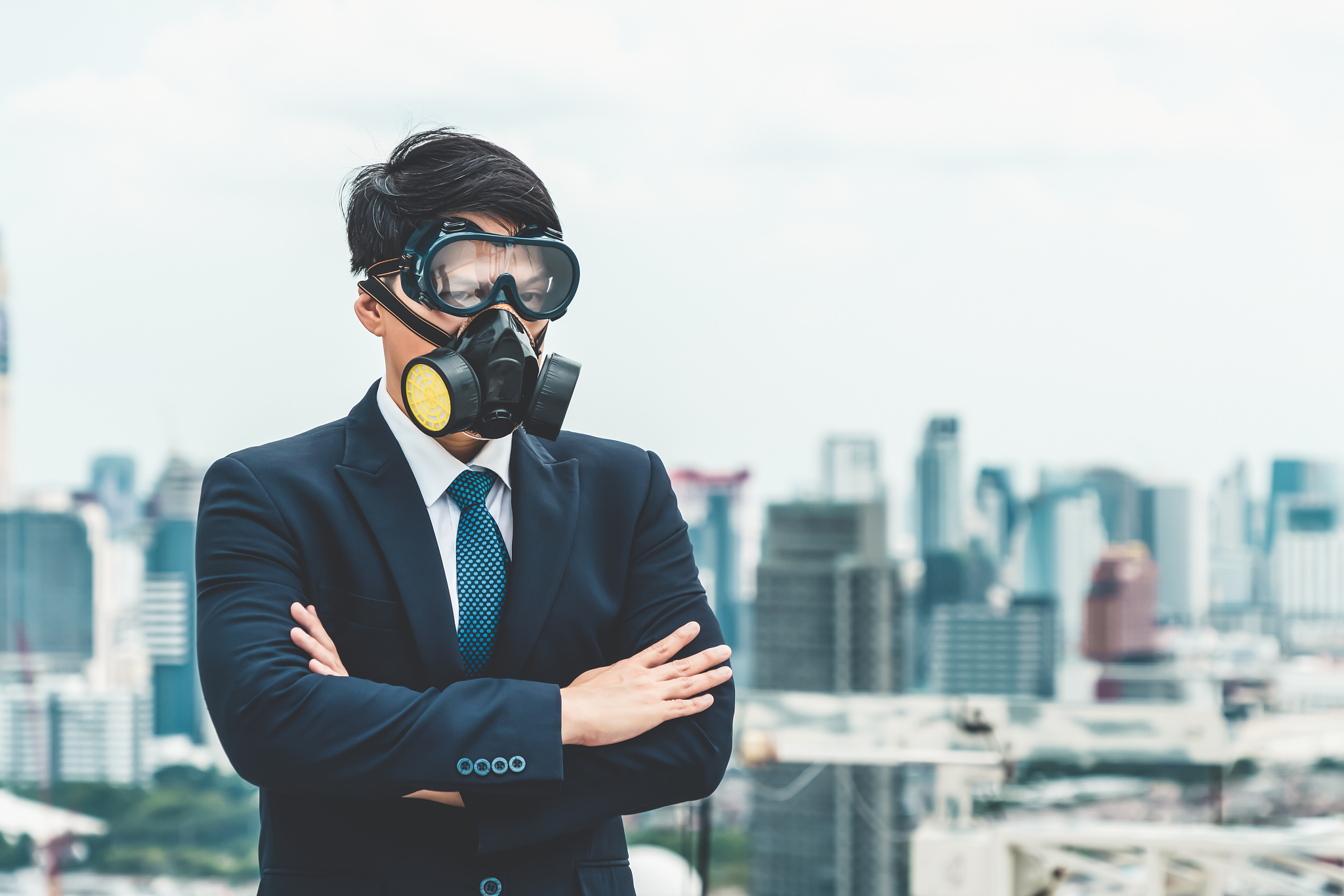 young office worker with face mask quarantine from coronavirus o