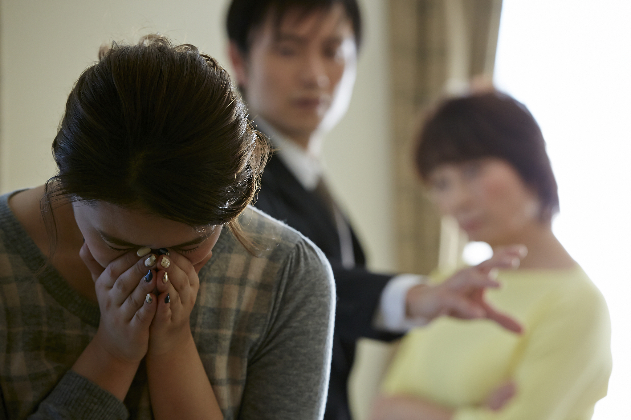 坠落的已婚主妇全文