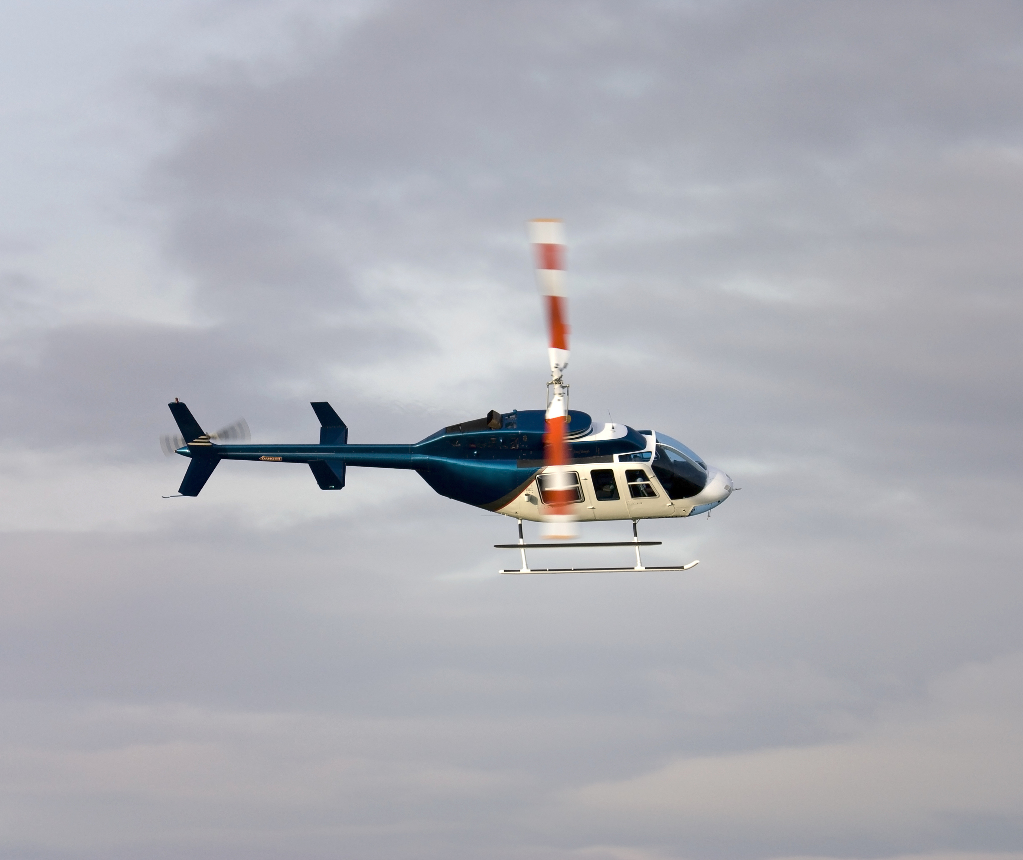 北京航空航天大学航空空乘直升机专业就业方向 - 未来职业发展规划