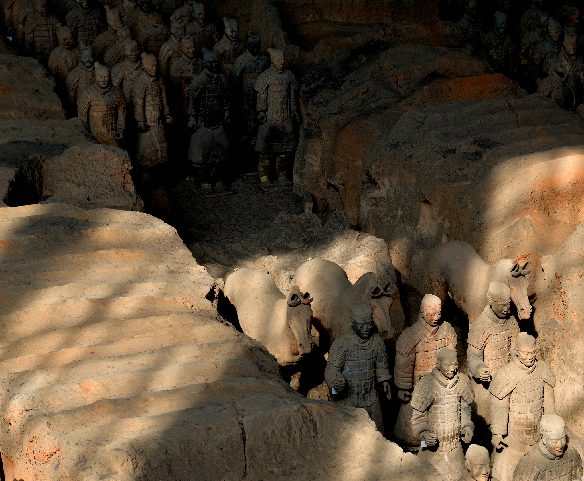 与秦始皇对话：一位伟大帝王的告白