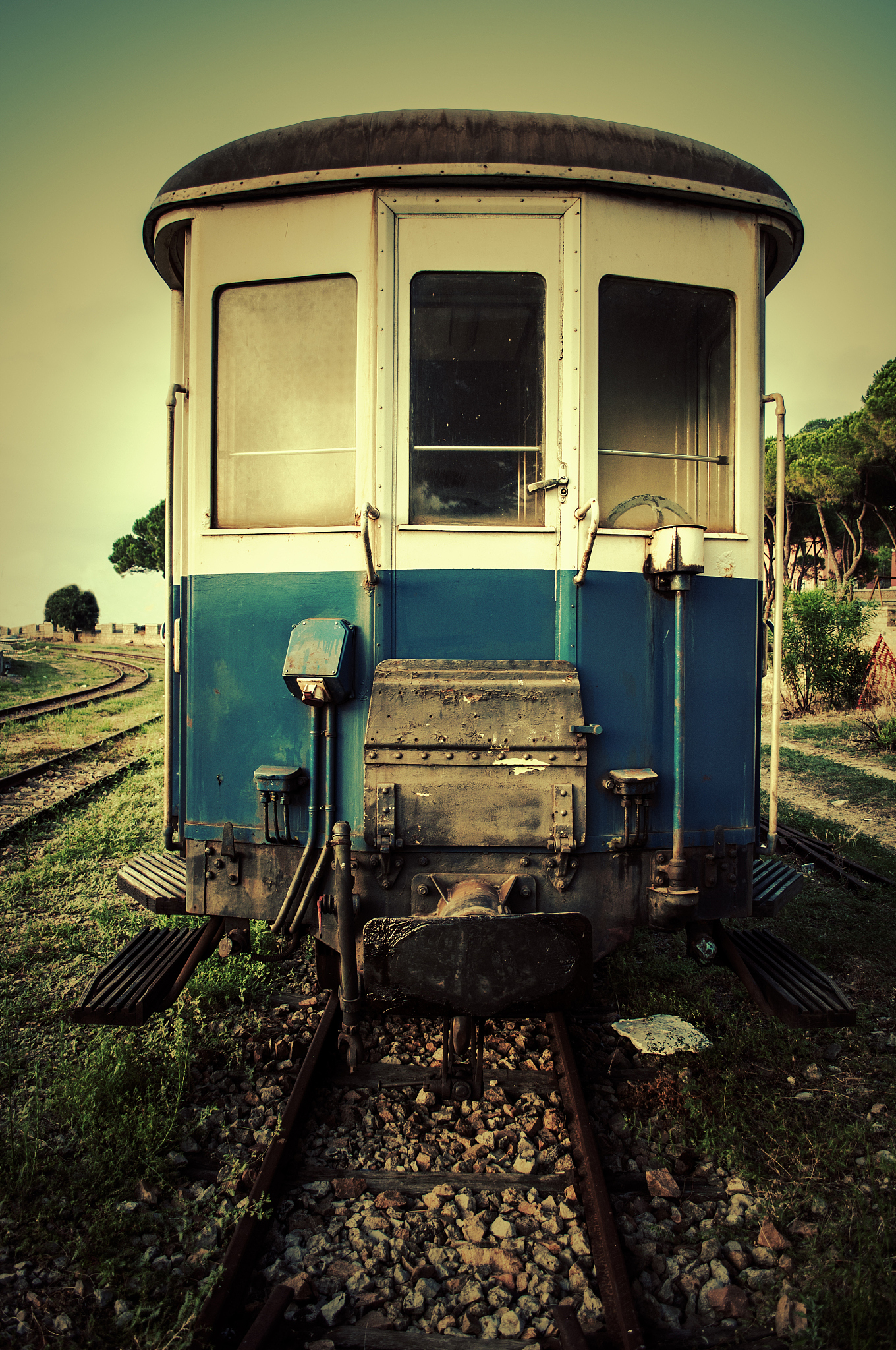 绿皮车时代前进的痕迹用发散性