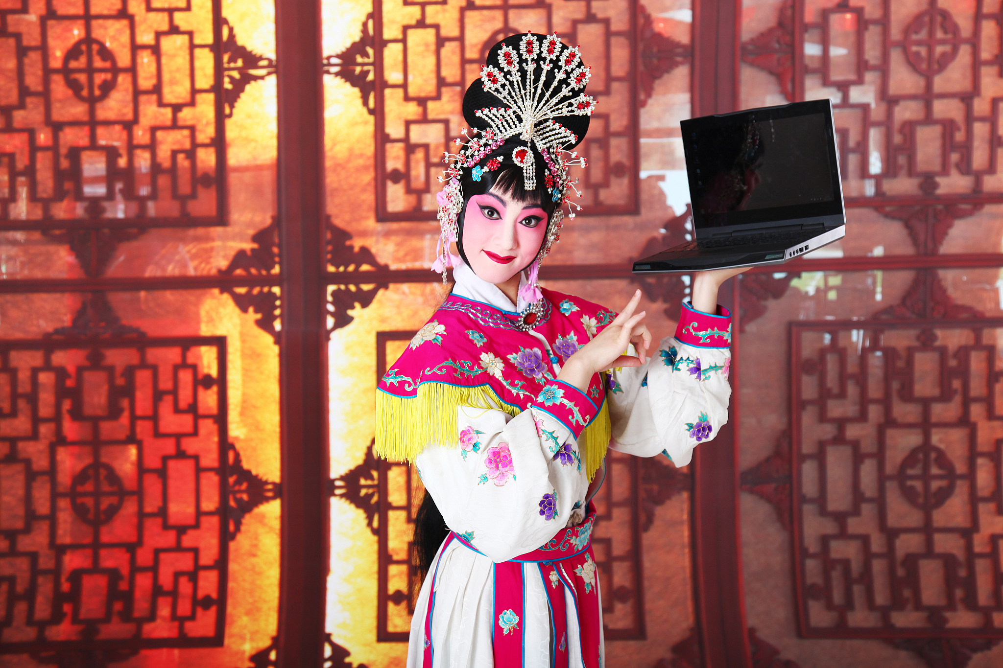 昆舞流派：中国传统戏曲的瑰宝