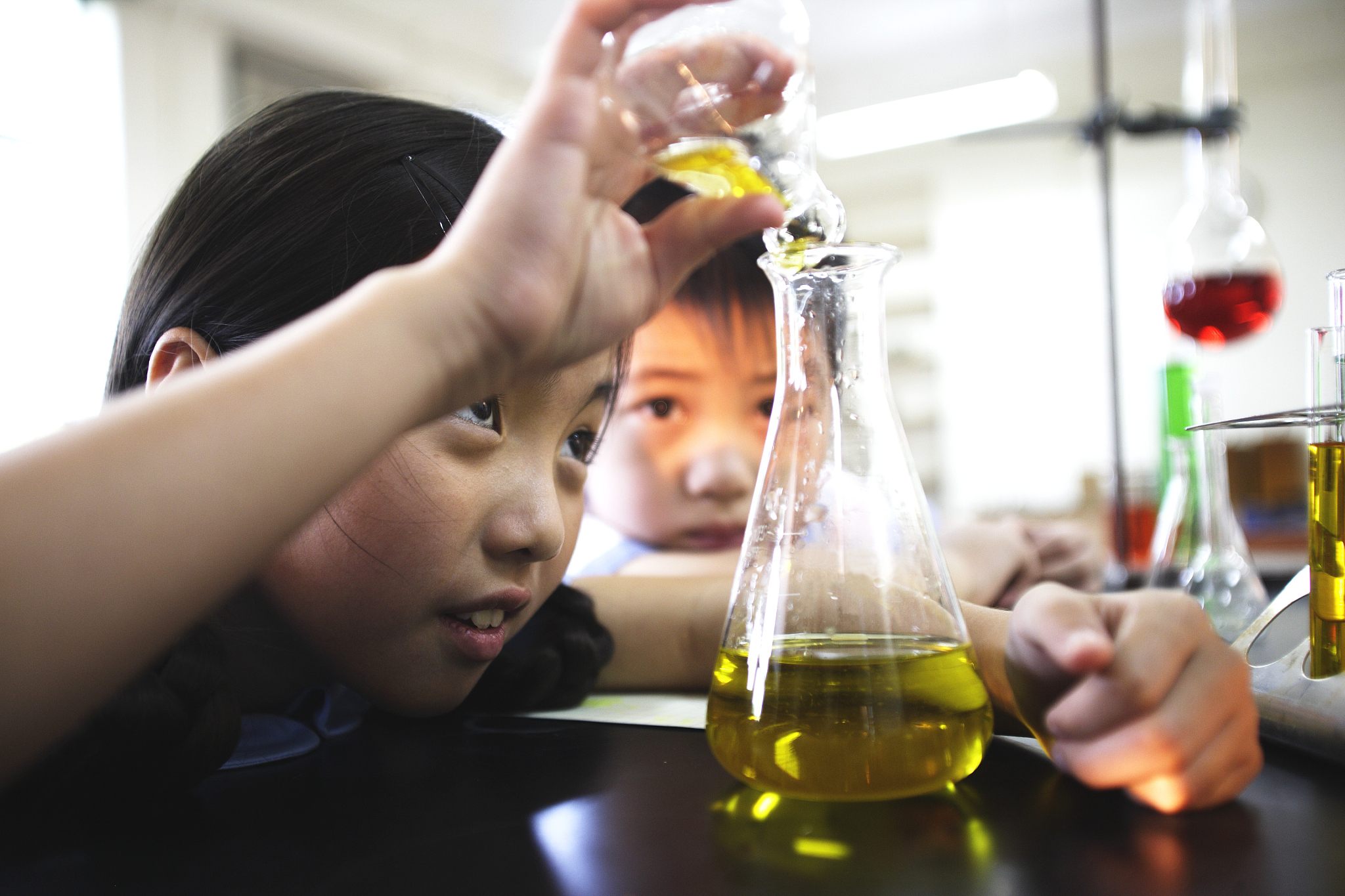 化学就在我们身边：水和醋的故事