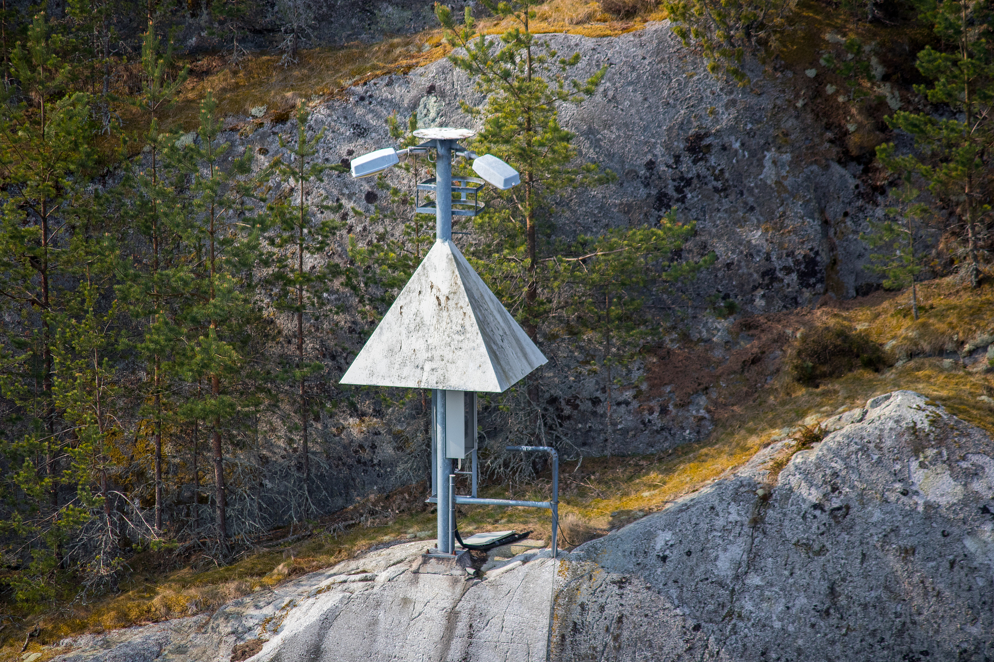 sea mark/navigation sign