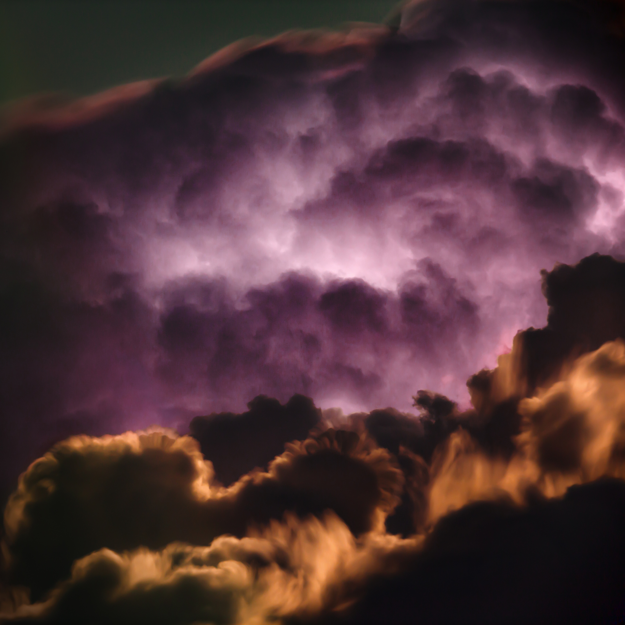 华南地区锋面活动频繁吗？了解华南天气特点