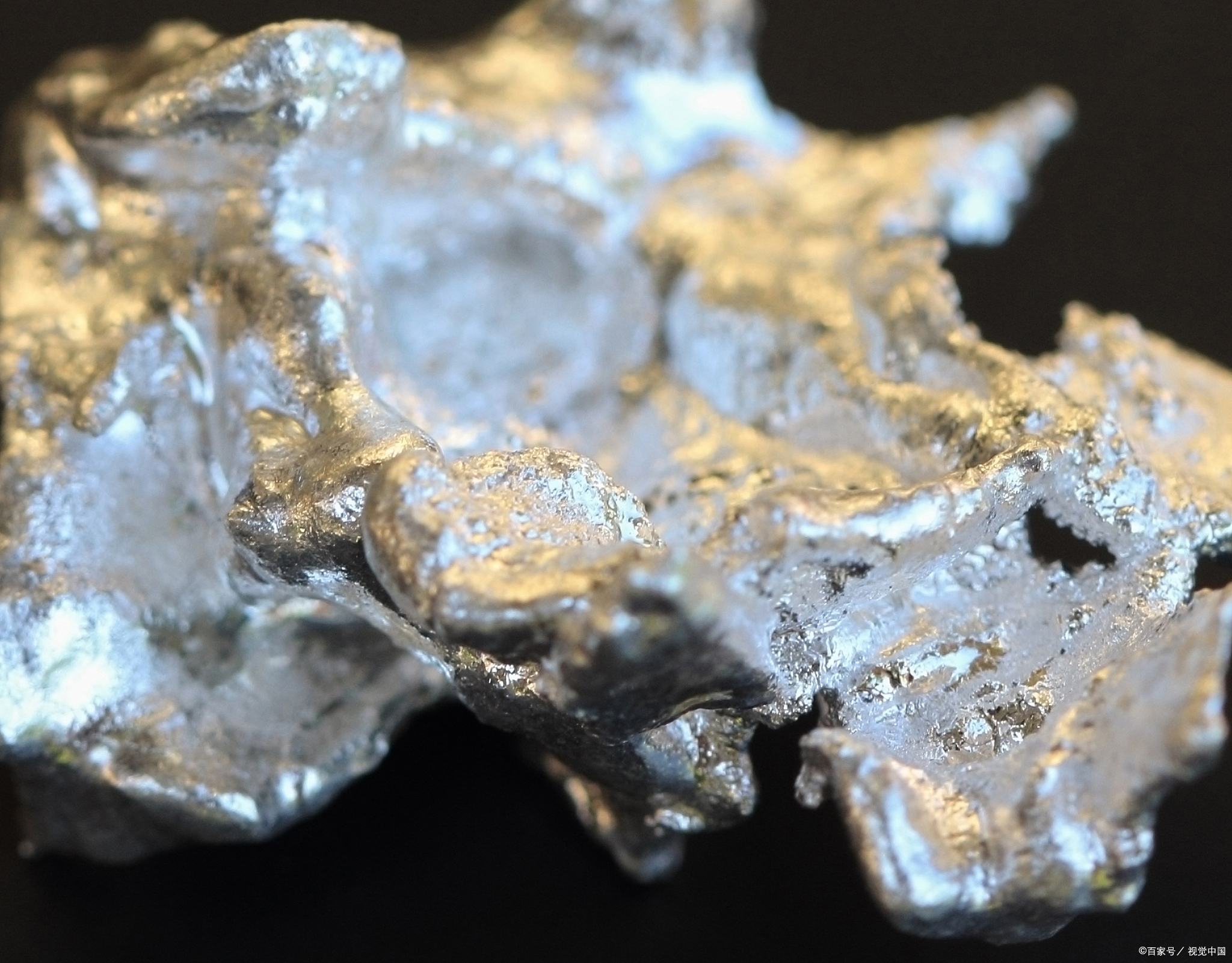 贵金属回收商为您介绍世界上银矿的分布