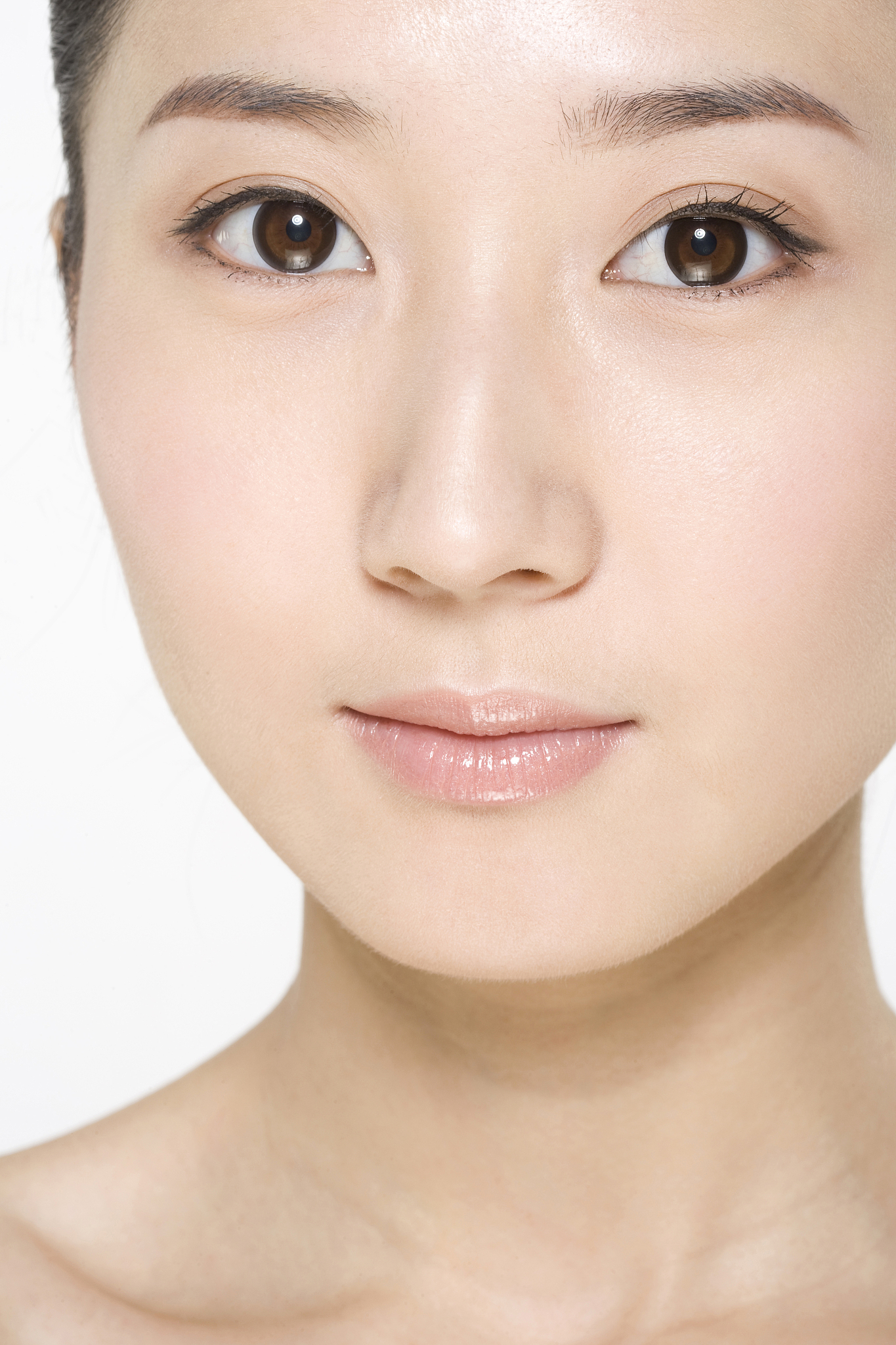 中国漂亮女孩的特征：从面容到风格