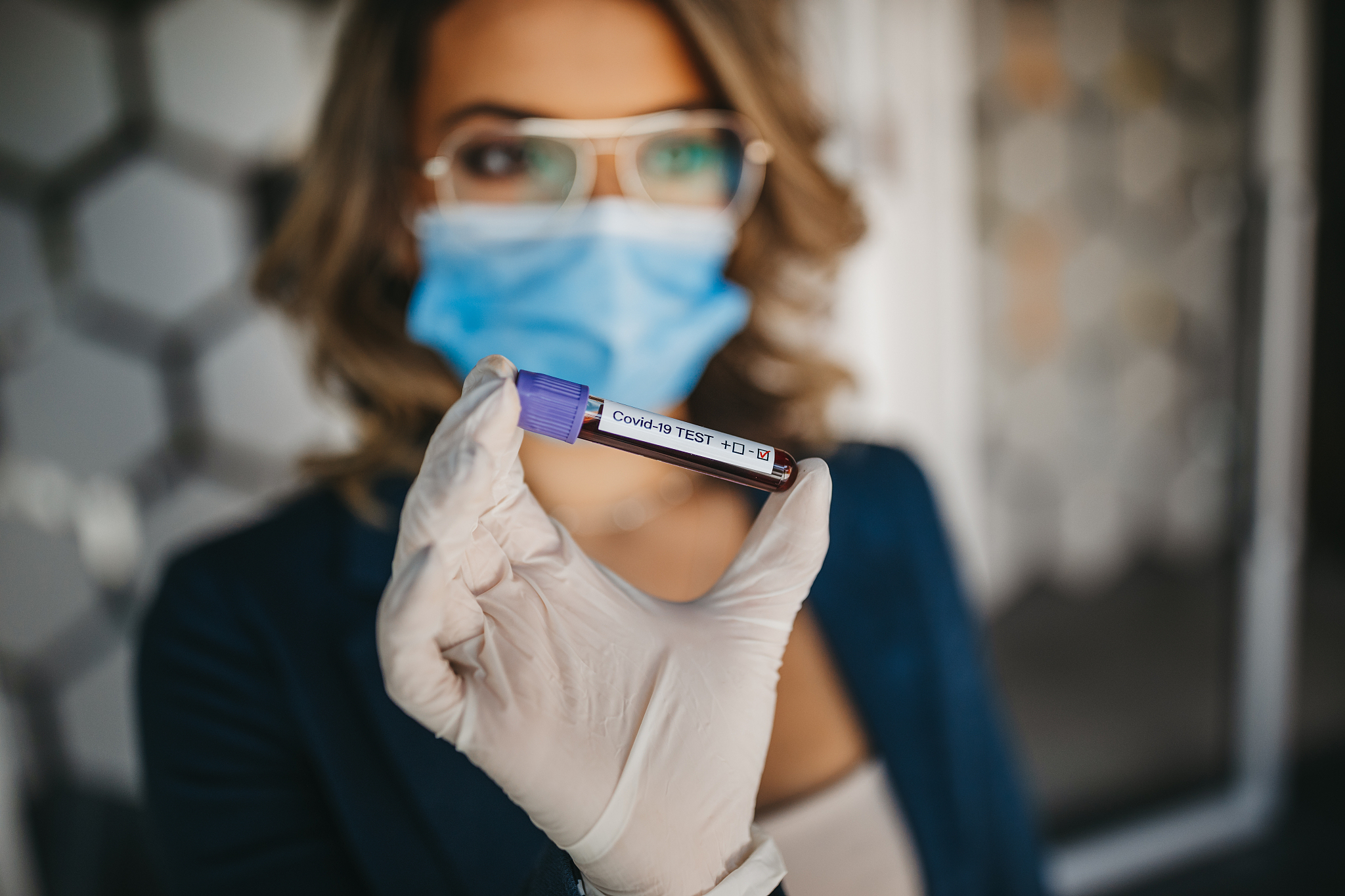 过敏源和ige的区别？