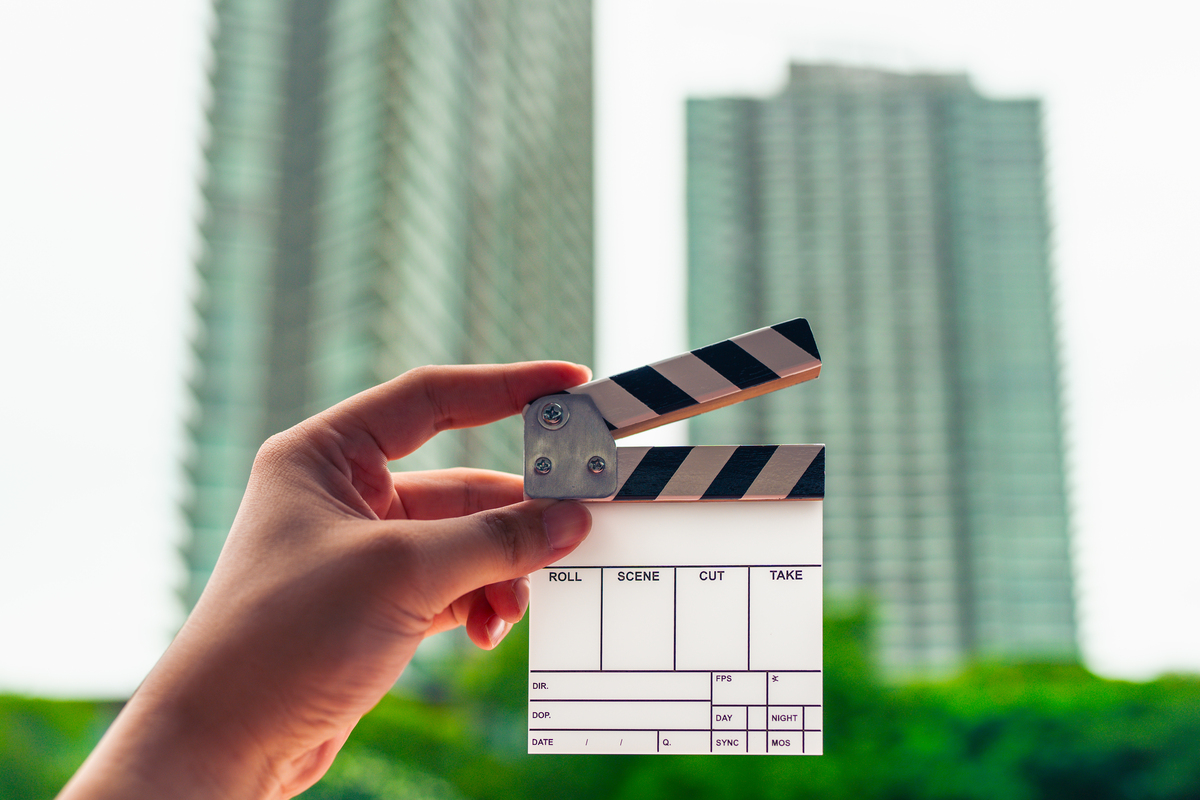 表演专业课程设置及就业前景分析-2023最新