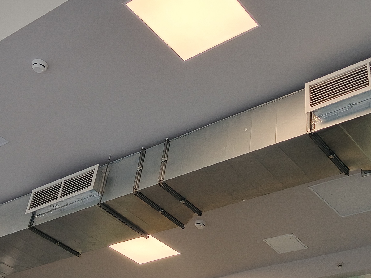 风管及阀部件安装要求