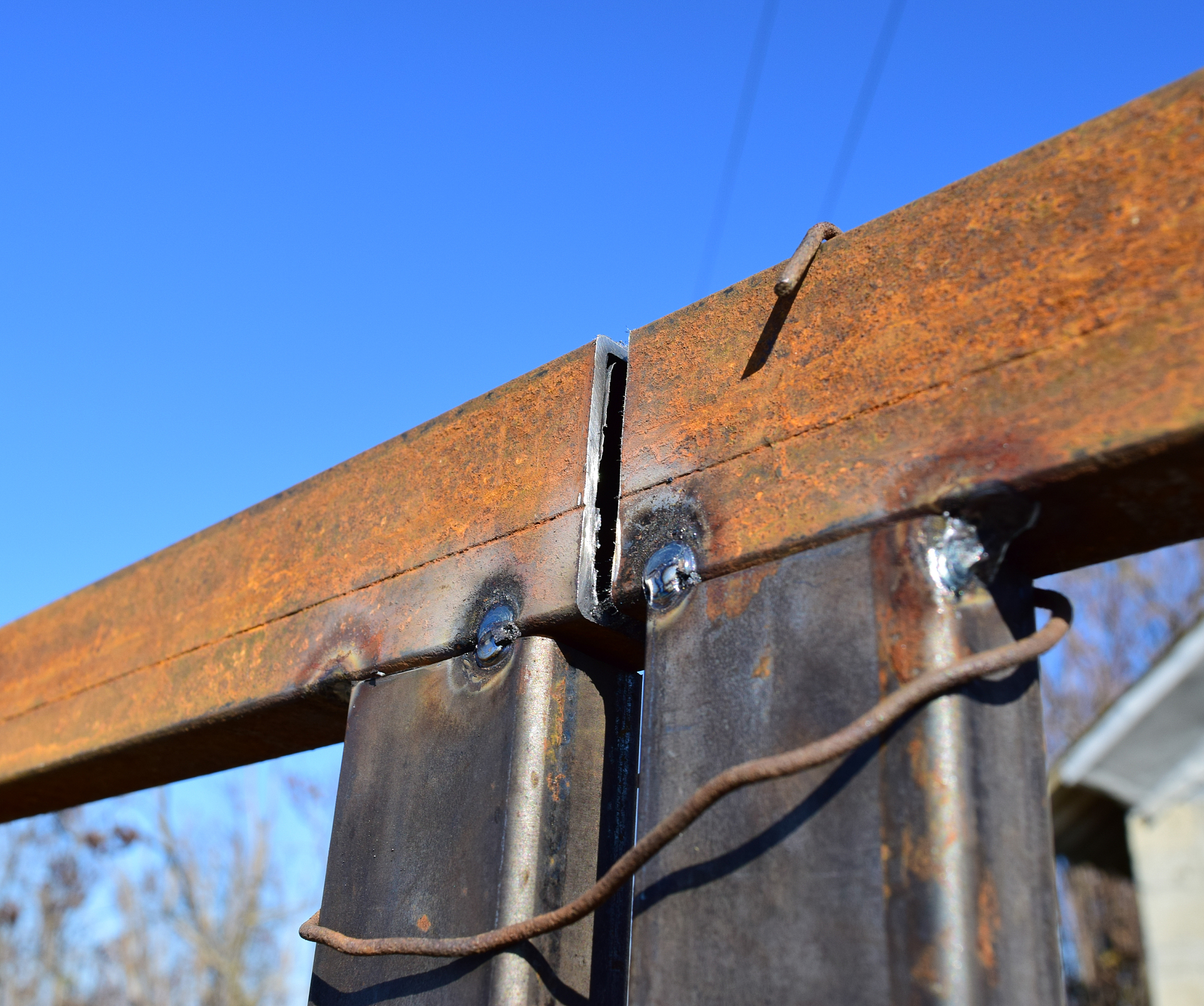 现在你是一名大学生需要写一篇毕业论文专业是焊接技术与工程下面我给你题目