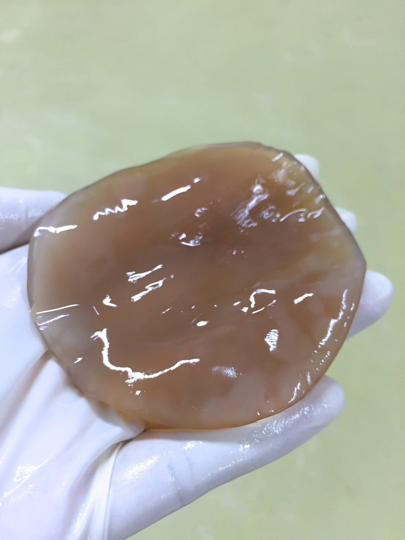 纯与氢氧化钠水溶液加热会生成什么？