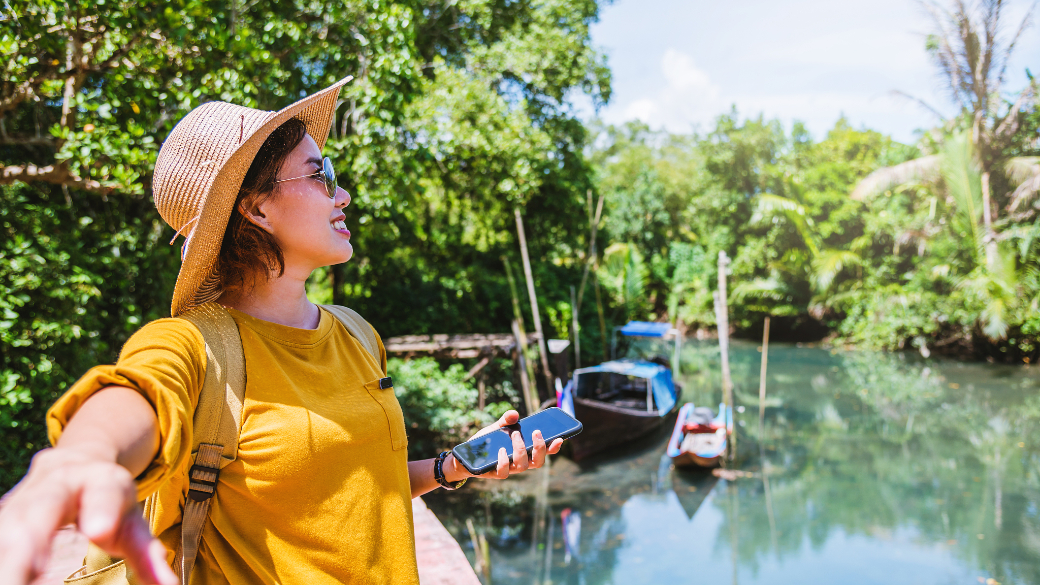浪漫旅行：与心爱之人手牵手共赴美好旅程