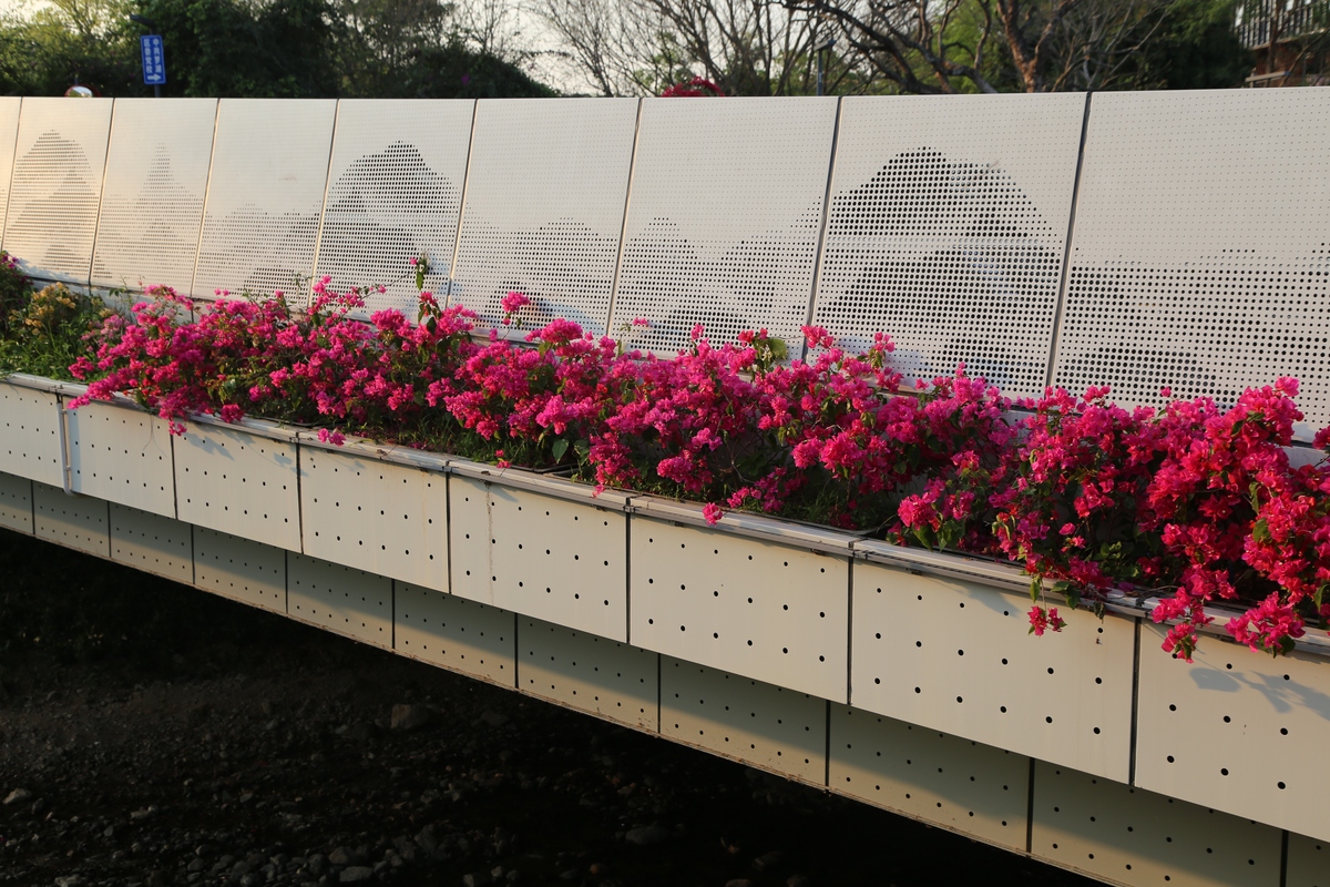 济南创高金属花箱发货，一站式服务，容量大高颜值，耐用抗腐蚀