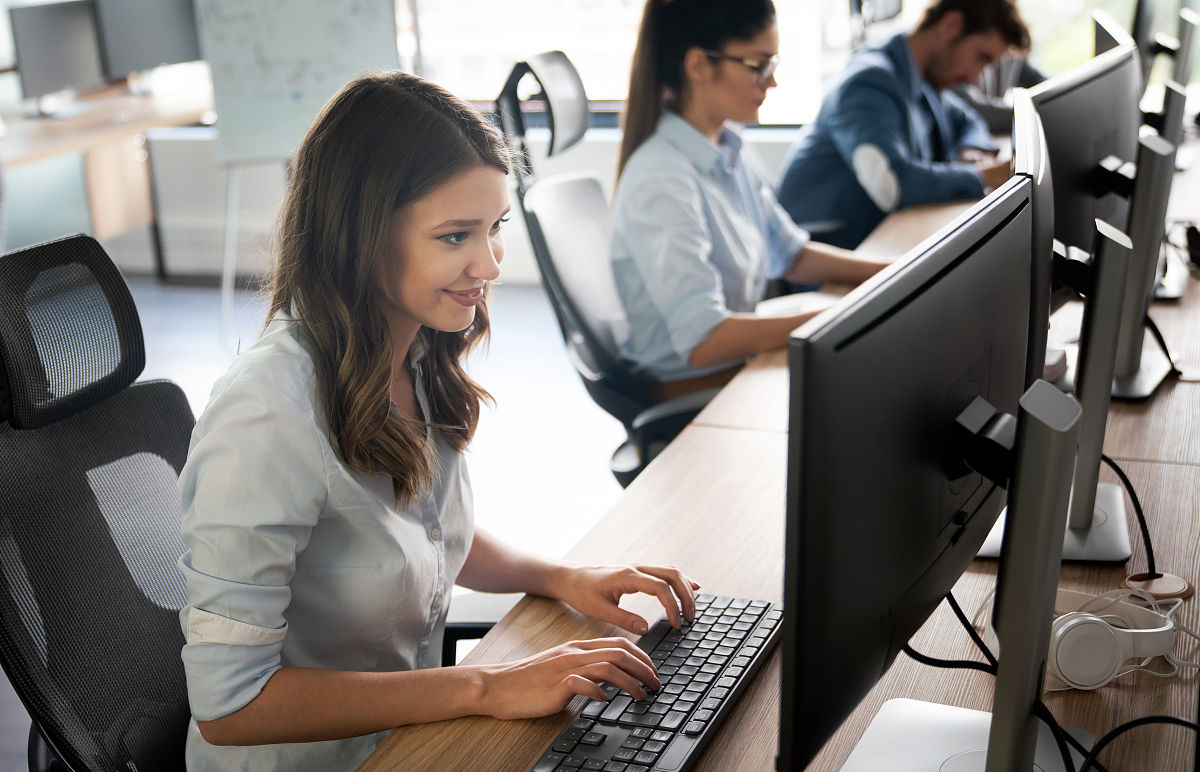 厦门程序员一般要学多久能成手 找什么工作好