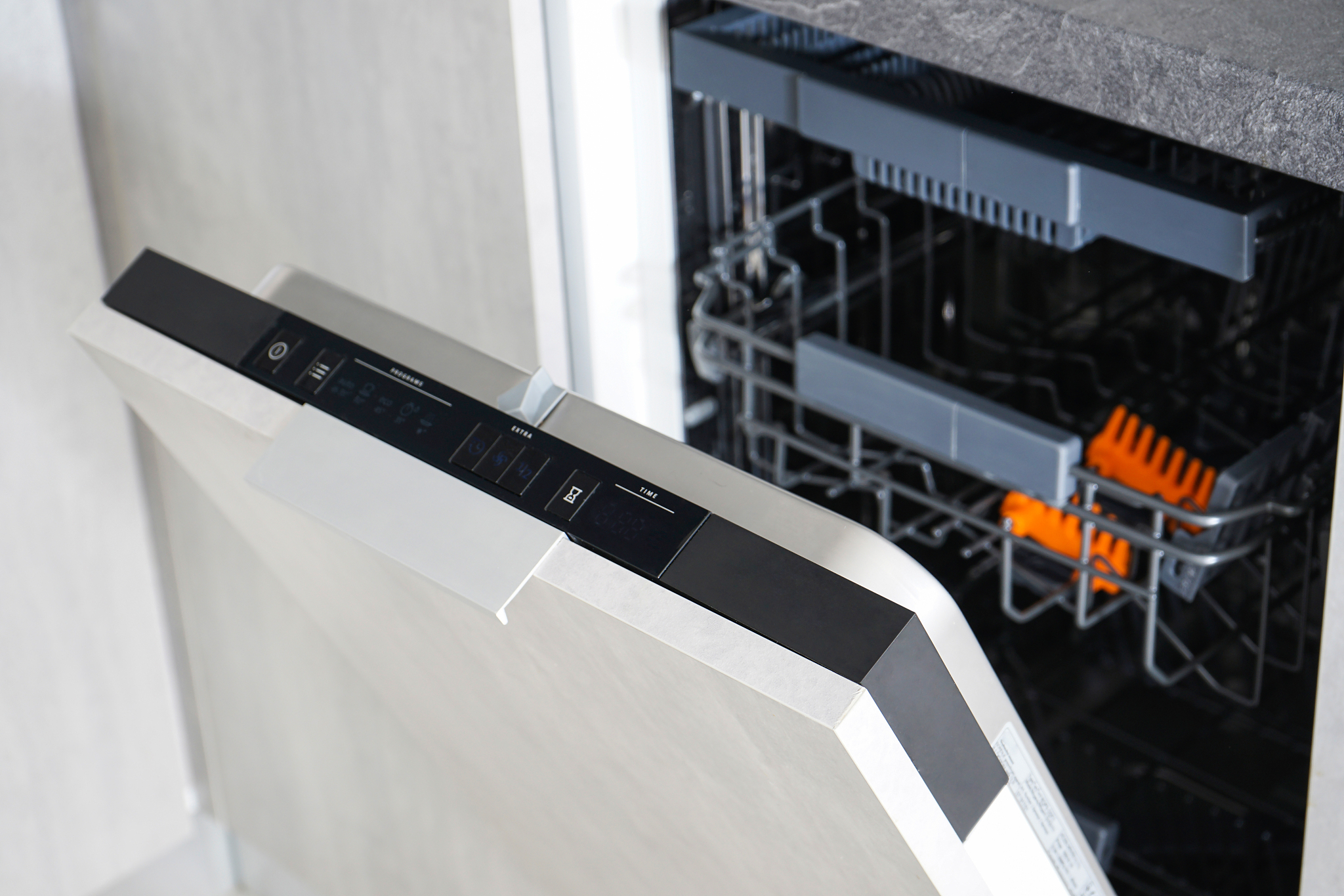 商用洗碗机品牌推荐：Hobart、MEIKO、Miele、Electrolux