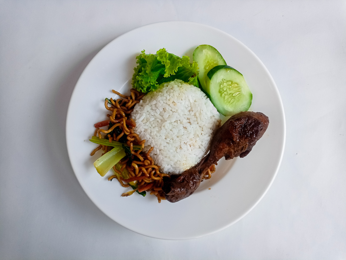 烧鸭肉卷饭 30字好评