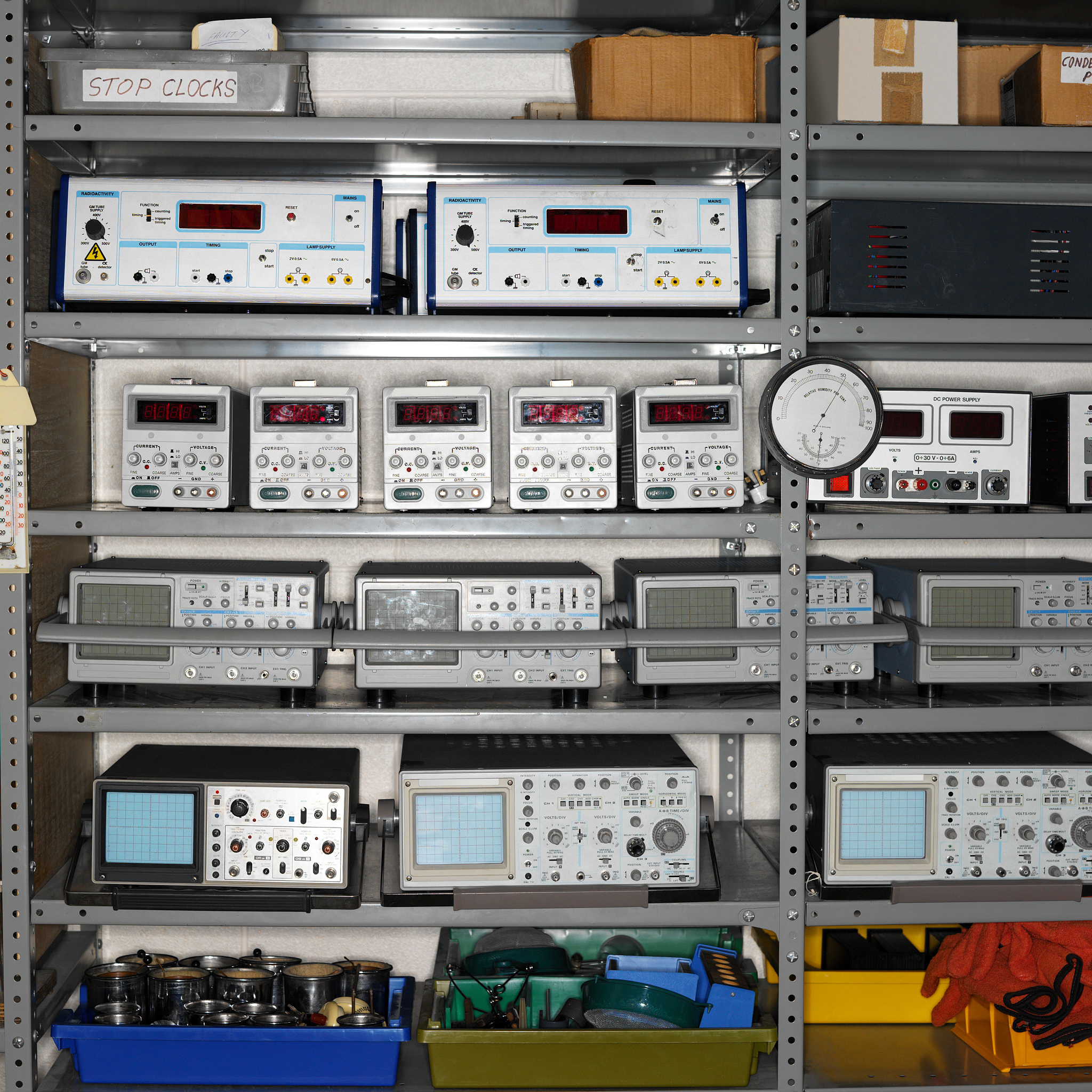 LabVIEW 图形化编程环境：科学家和工程师的利器
