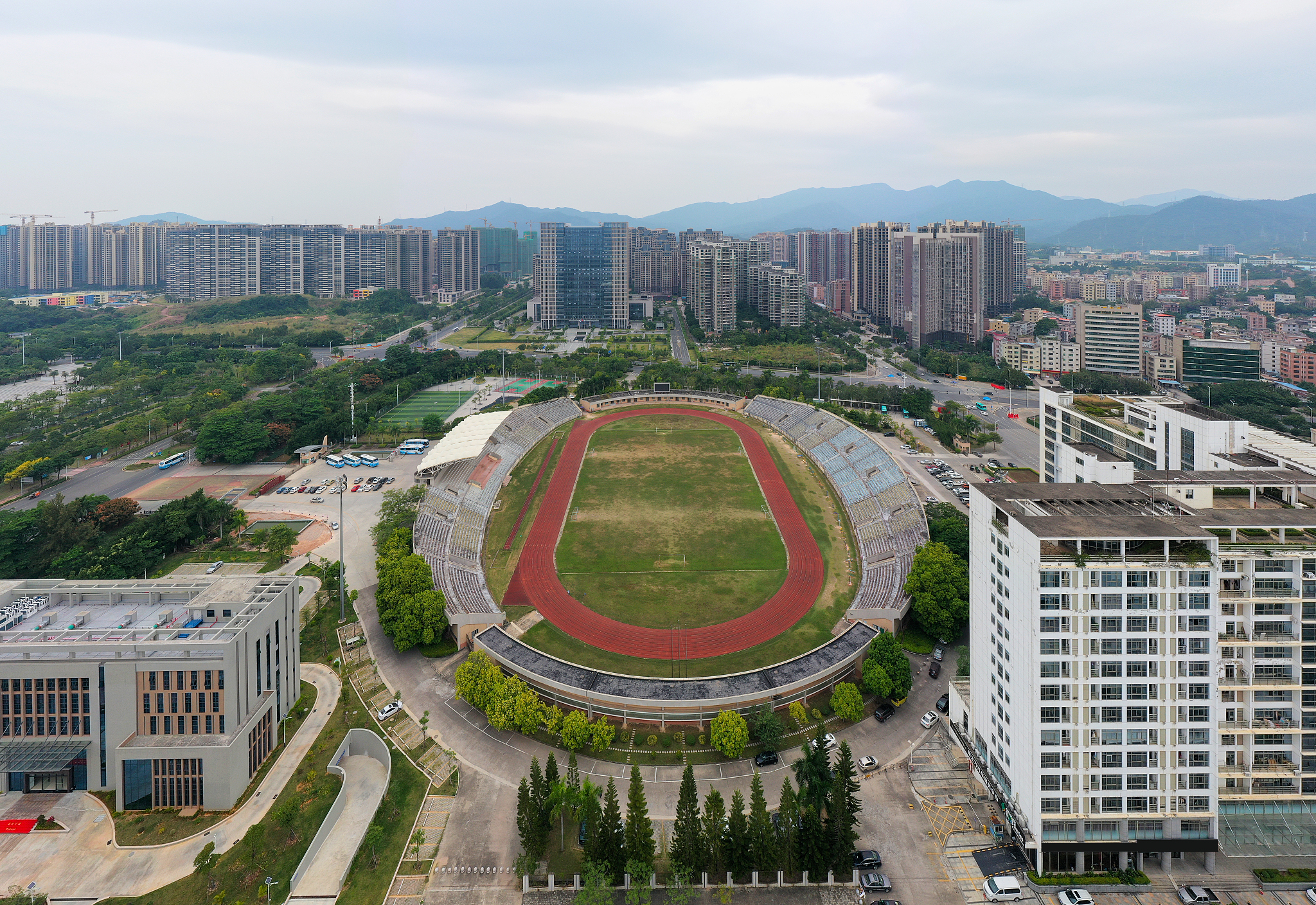 宜宾东方职业技术学校地址及乘车路线 - 详细交通指南