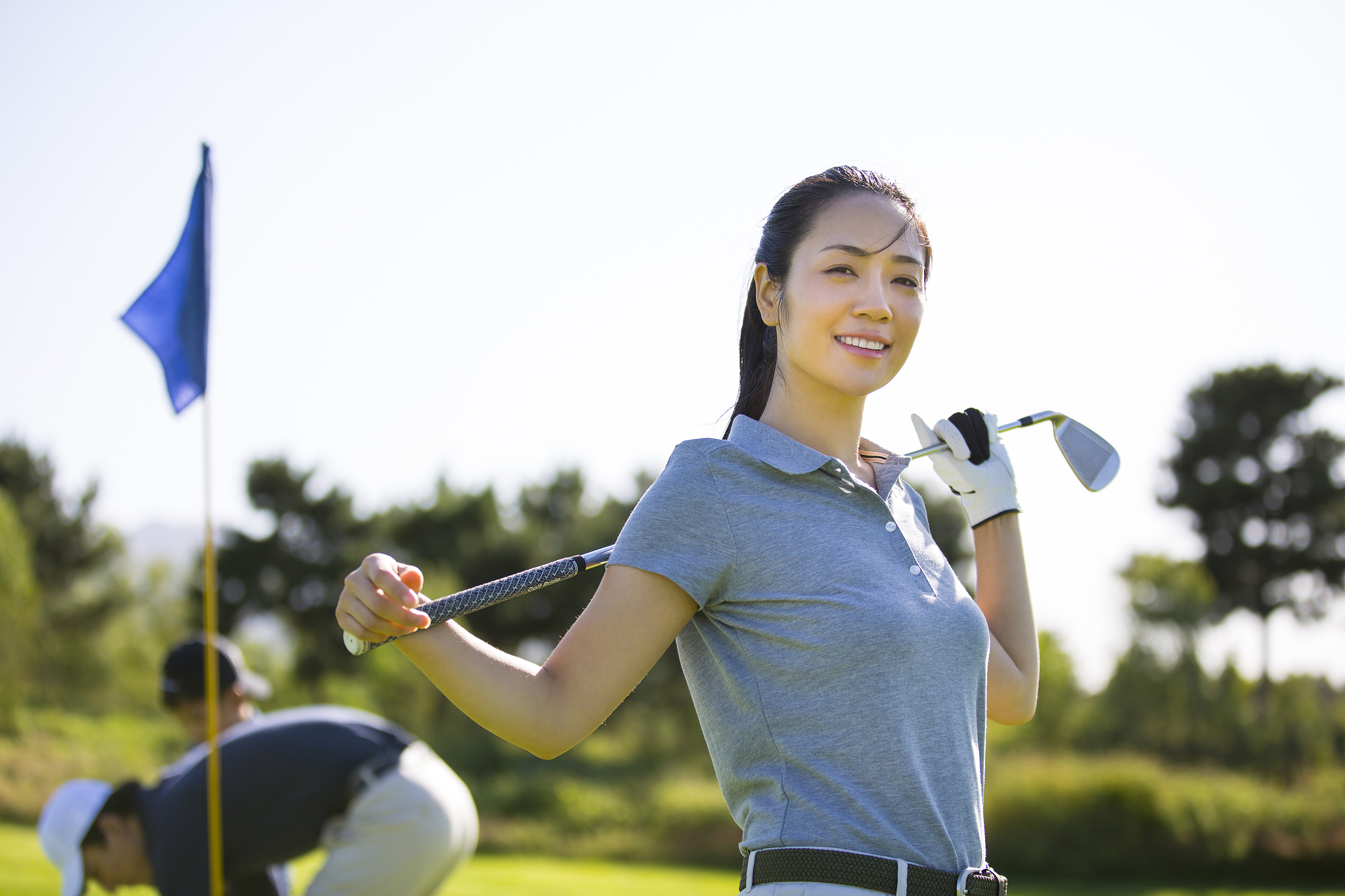 2020年重庆光华女子职中高尔夫运动助理专业招生