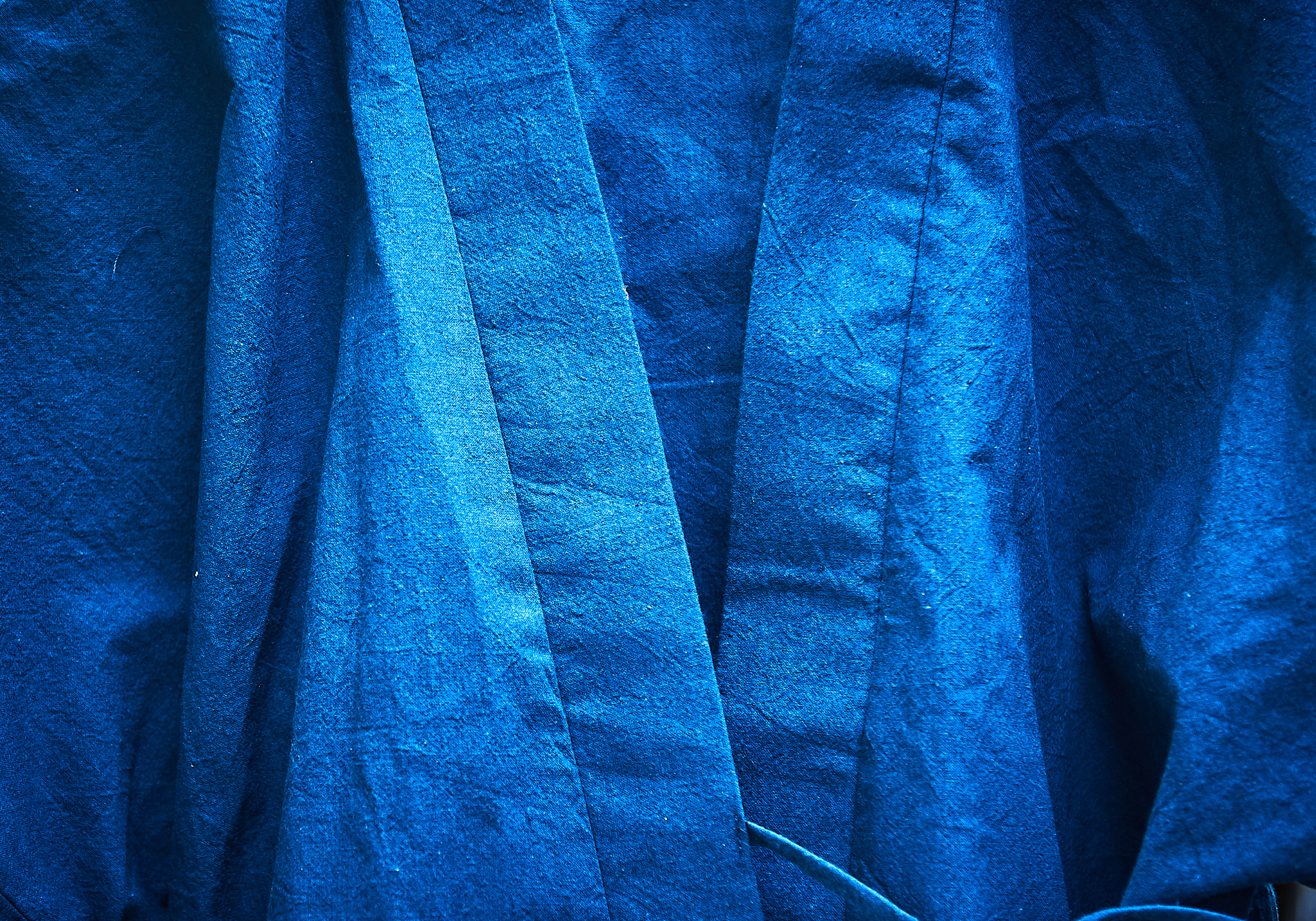 宝蓝色真丝如何染？