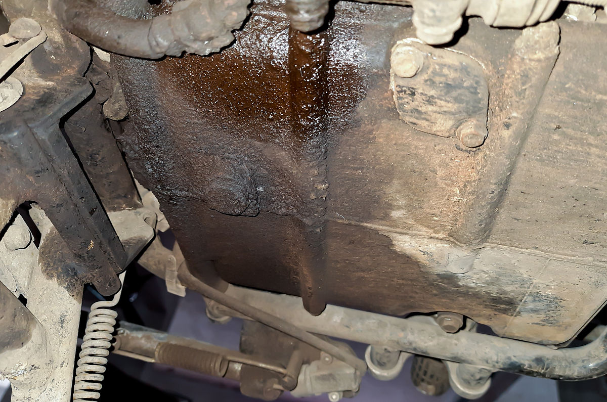 变速箱漏油维修价格 - 多少钱？