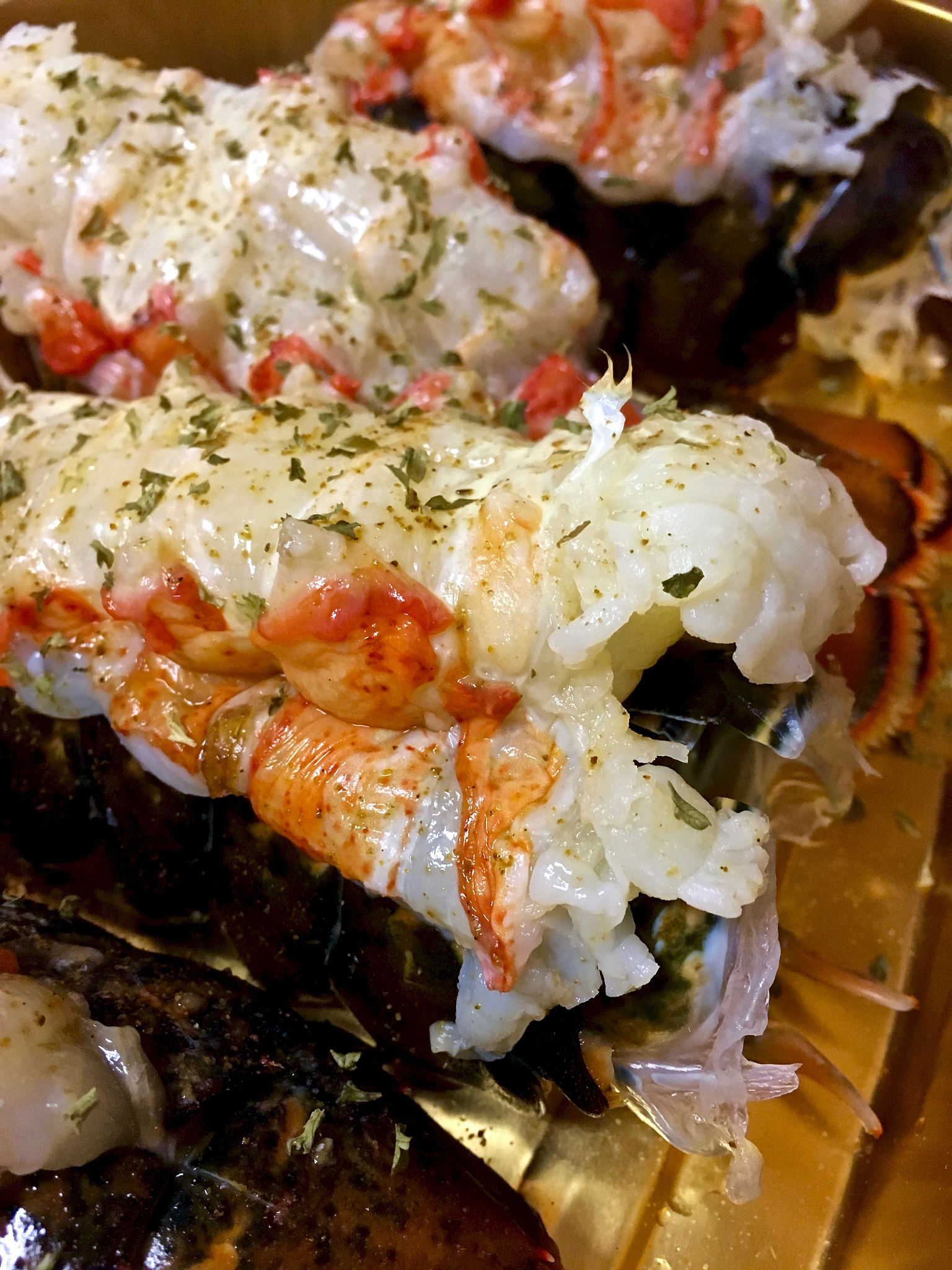 龙虾尾冷冻保存时间：多久才能保持美味？