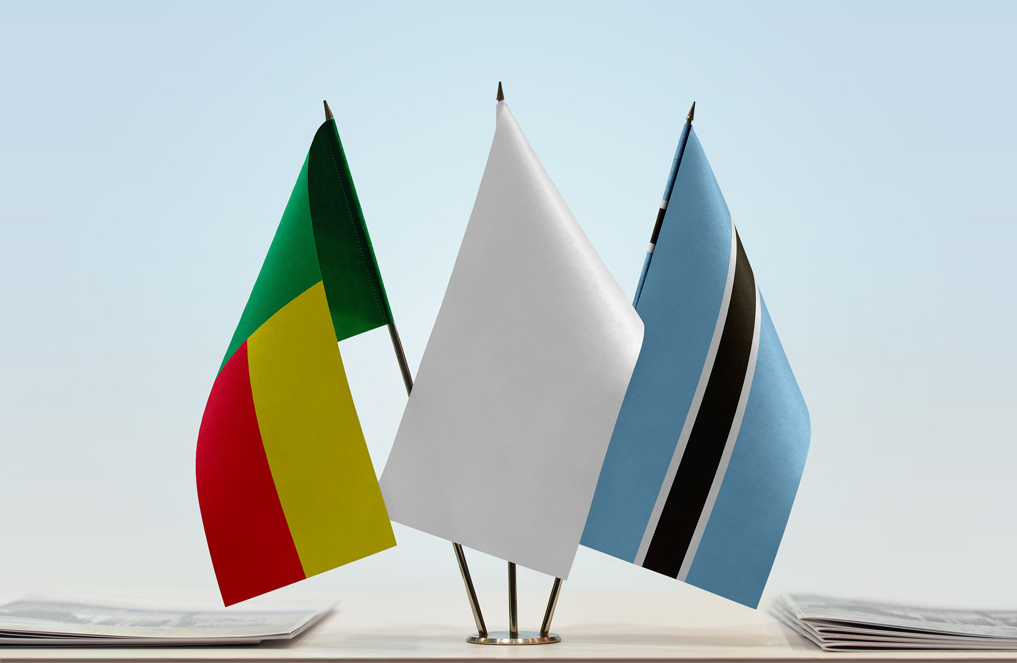 flags of benin and botswana
