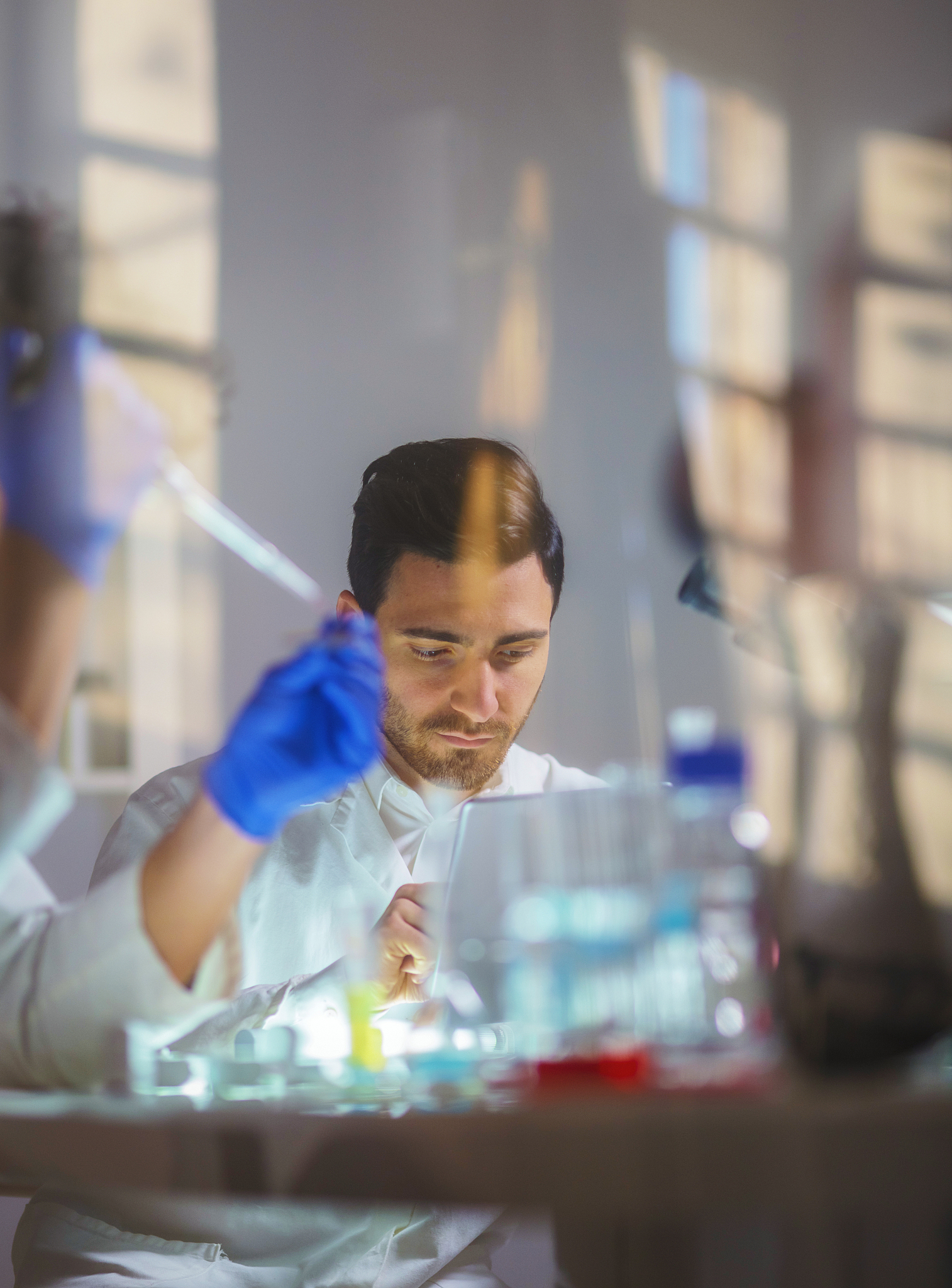 用100字说明如何看待科研中的失败？