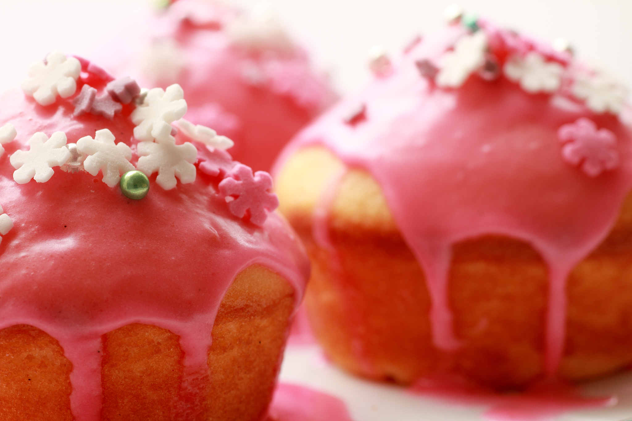 pink cupcakes