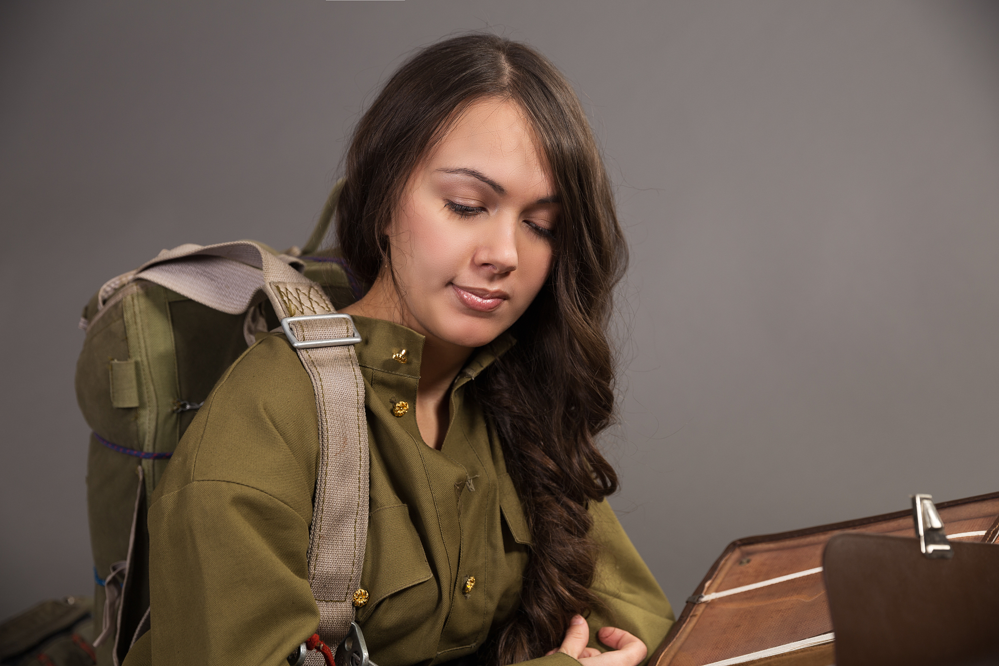 Translation of Material Culture of red culture in Chenzhou