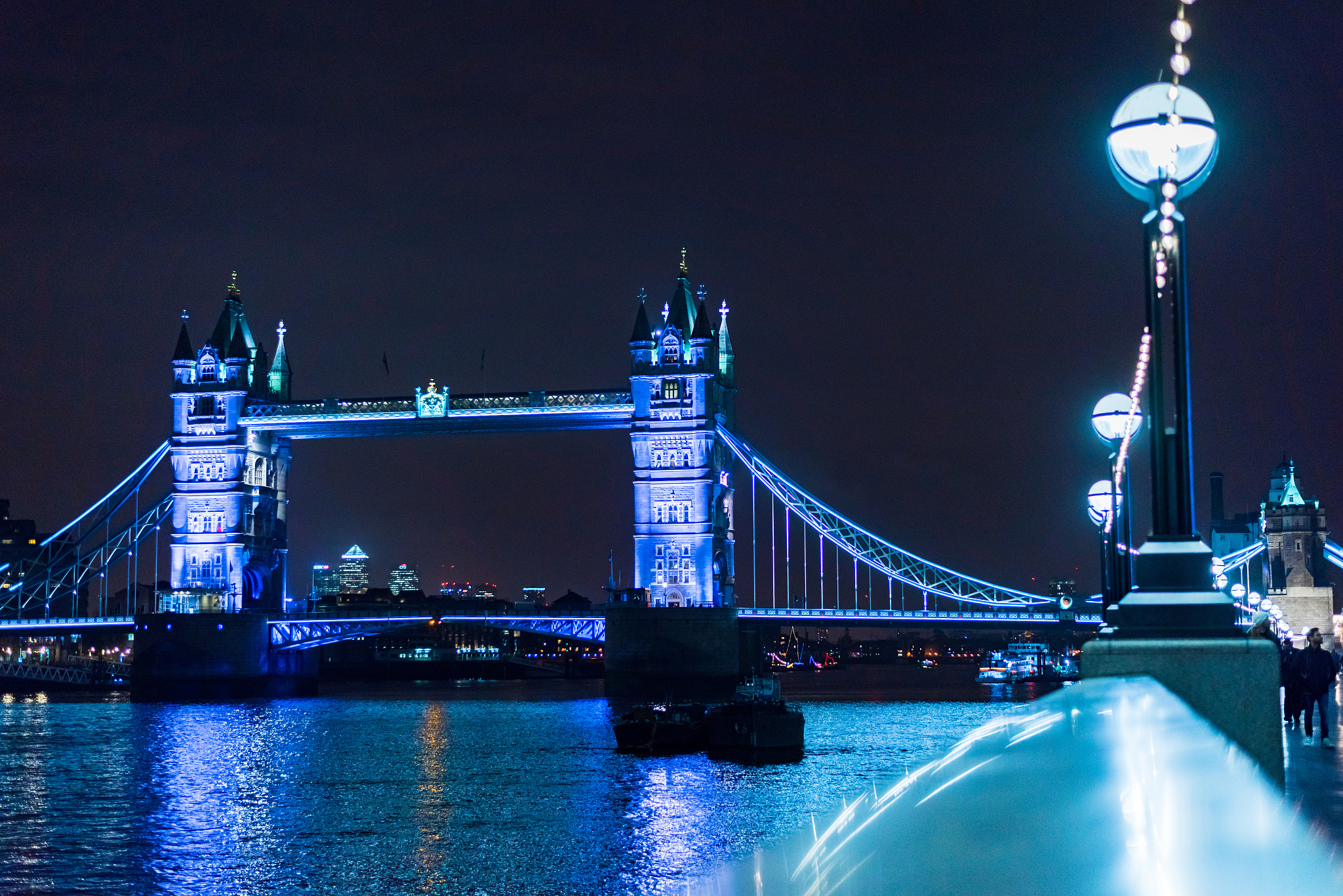 9月28日从广州出发10月5日从伦敦回来。安排一个亲子行程